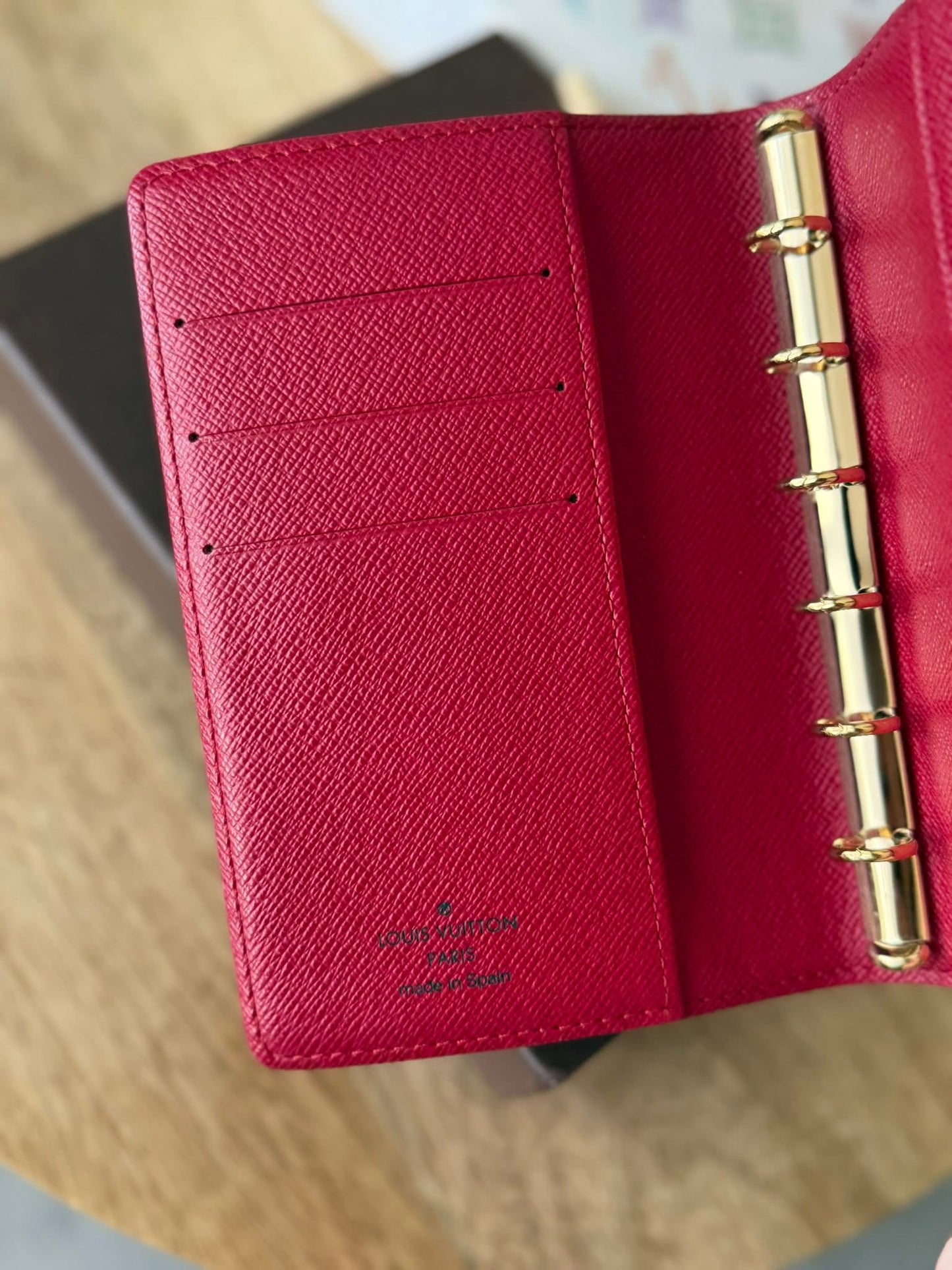 LV Agenda PM Cerise Limited Ed.