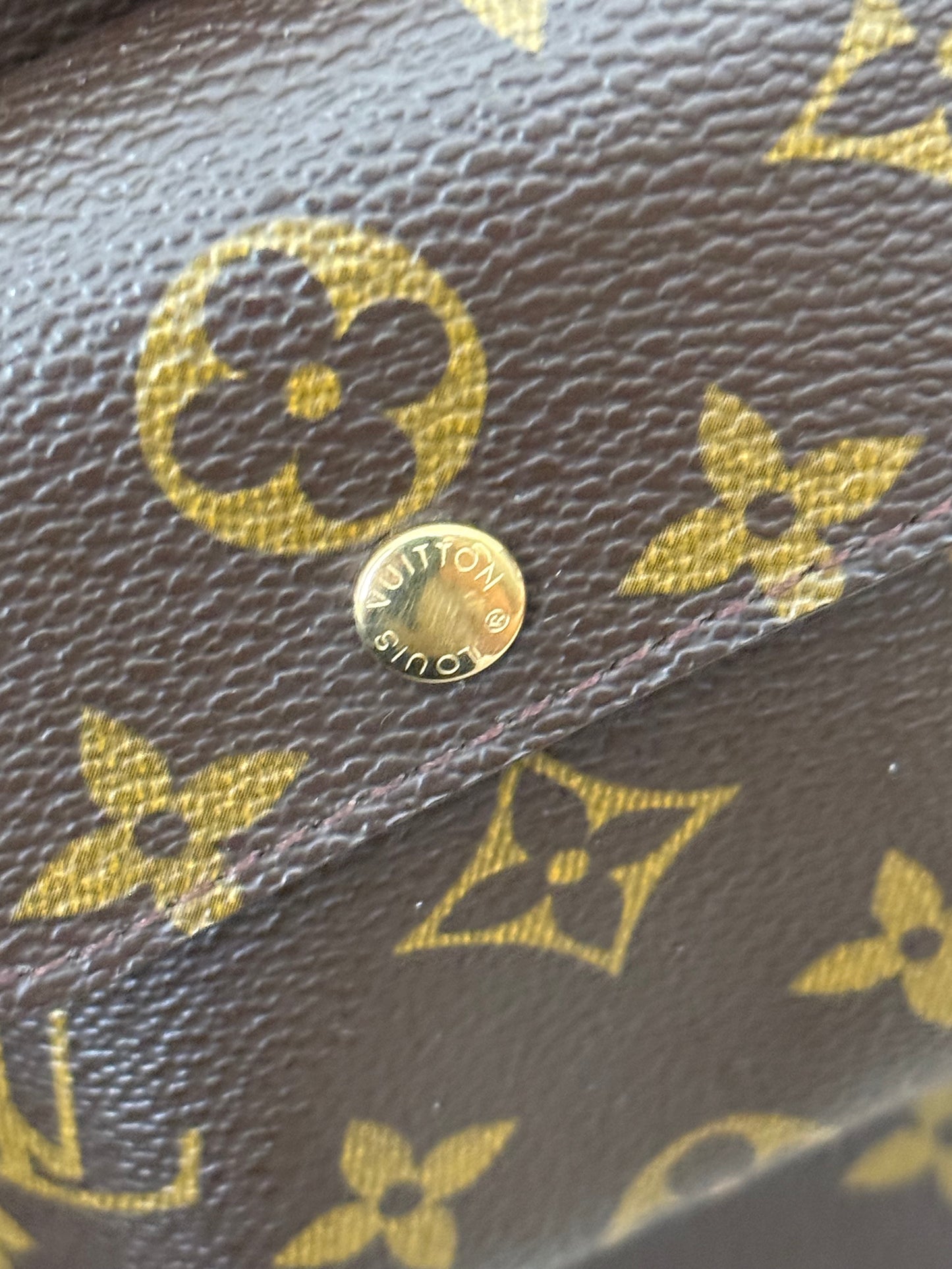 LV Partition Pouch