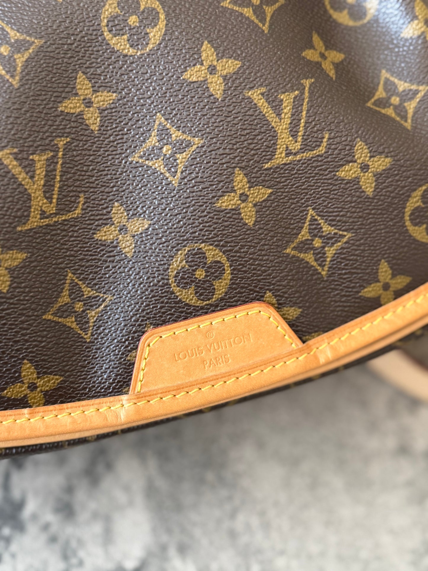 LV Menilmontant MM