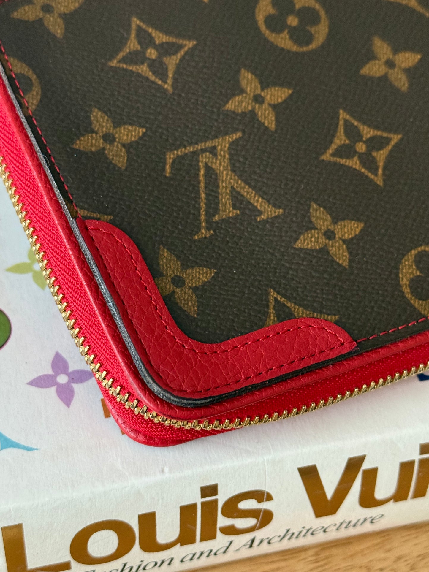 LV Cerise Daily organizer