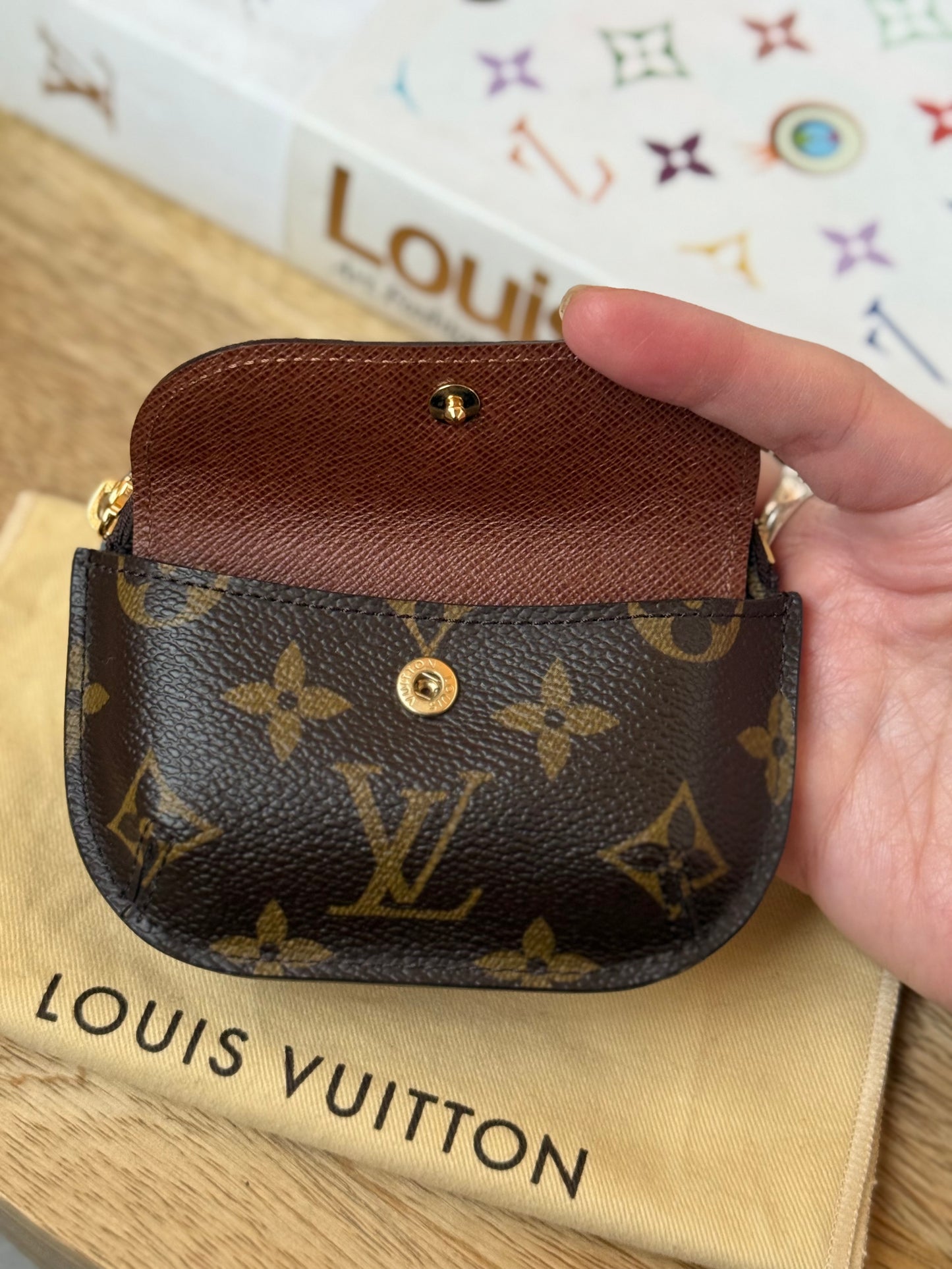 LV Schilling Coin Pouch