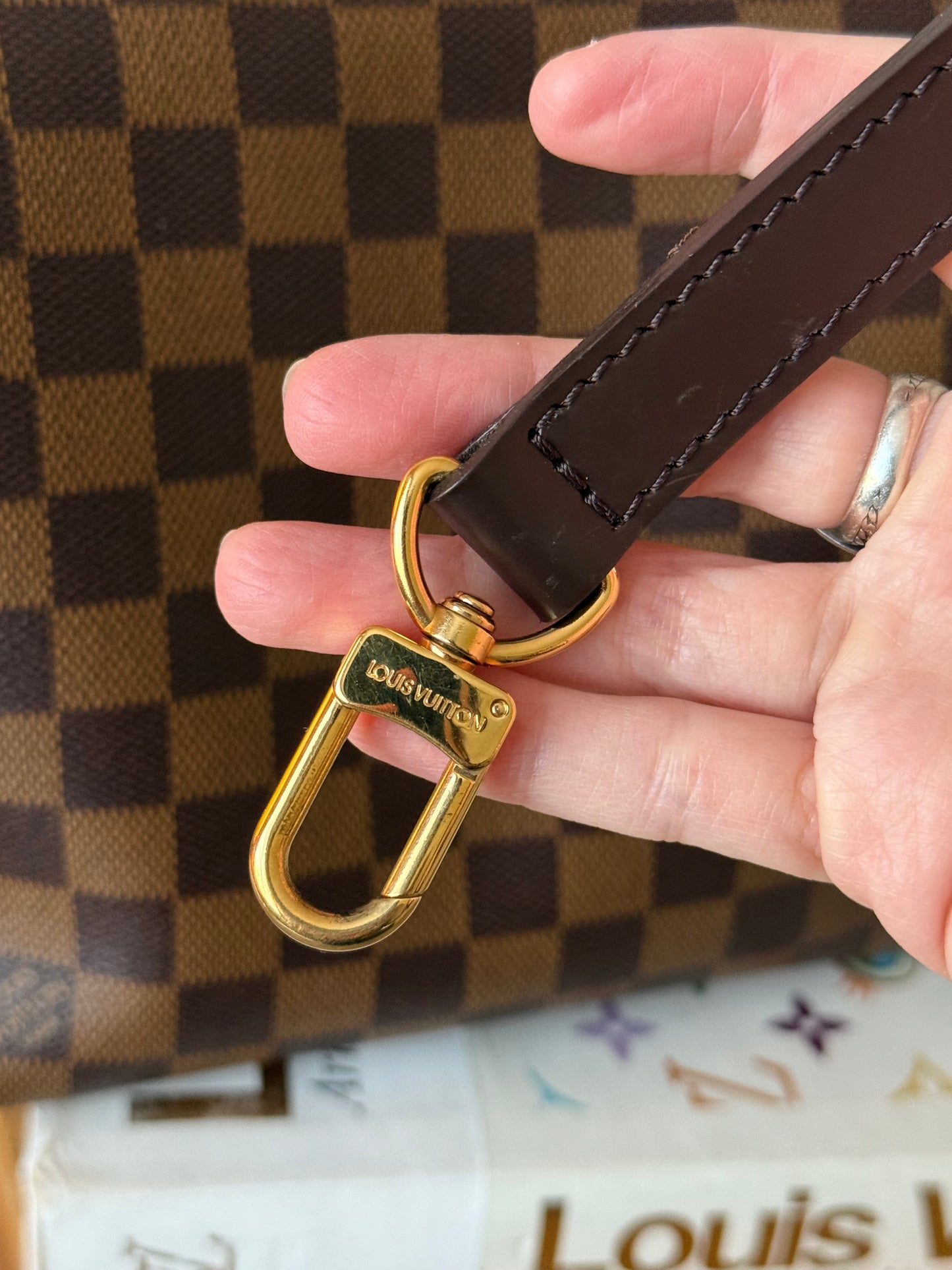 LV Illovo MM Bag
