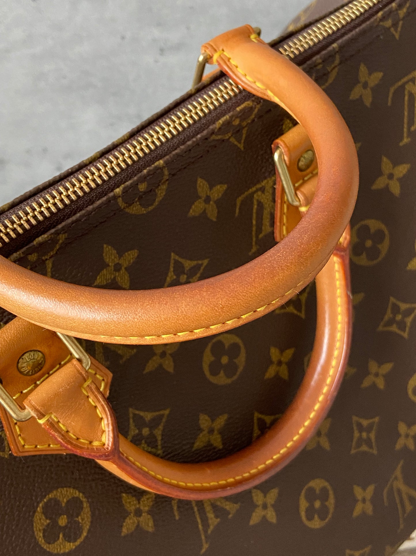 LV Speedy 35 monogram