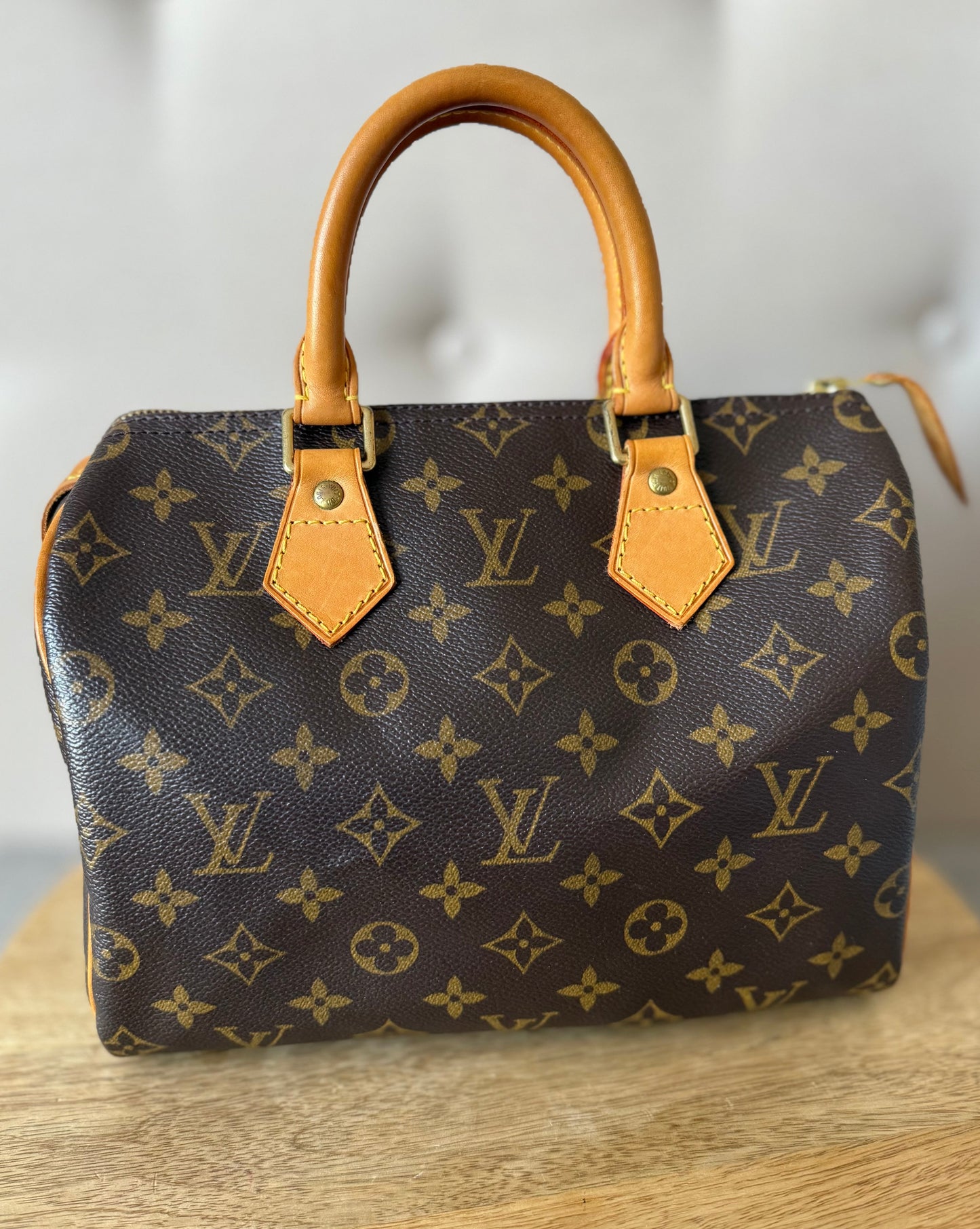 LV Speedy 25