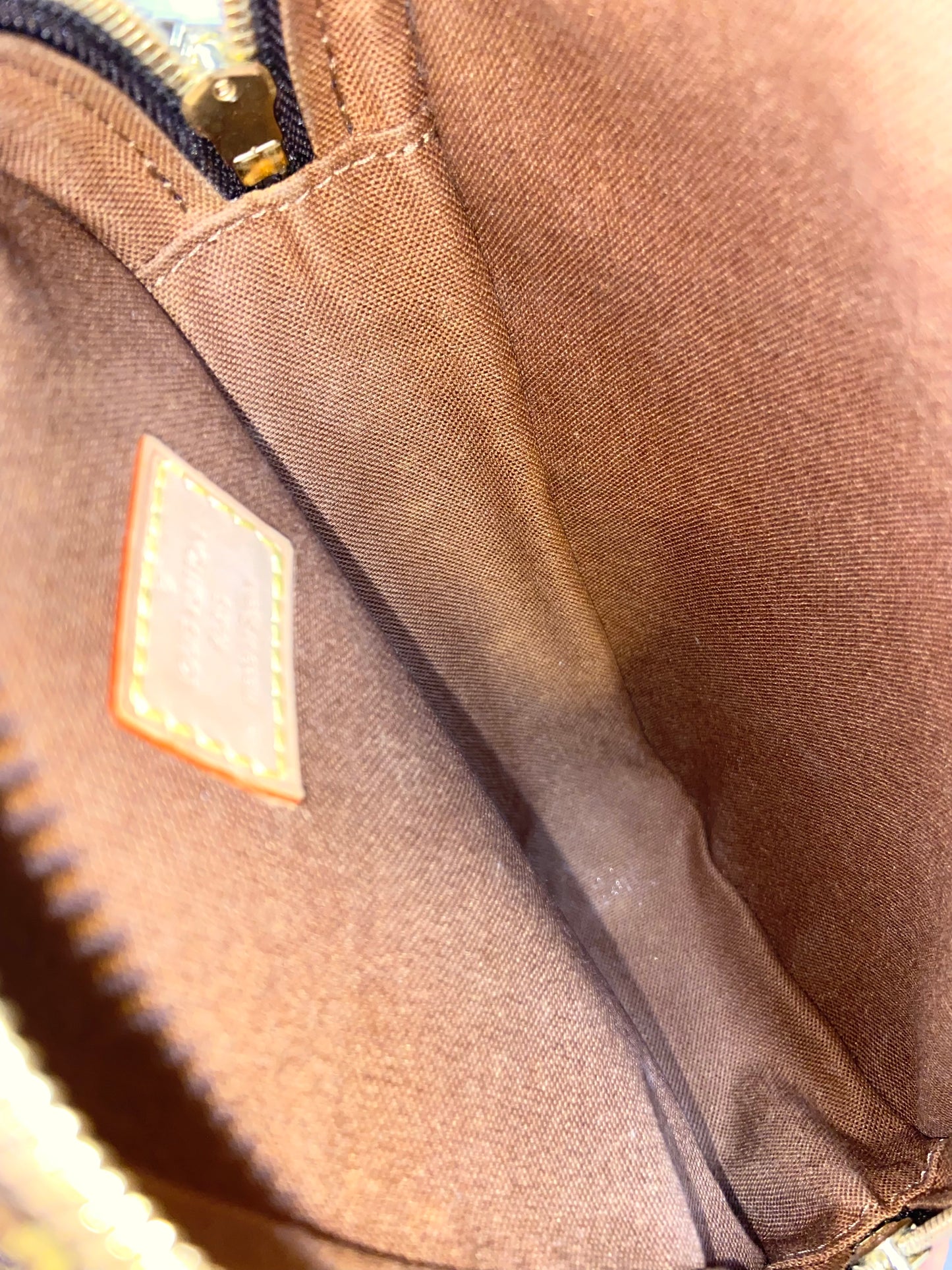 LV Gange Bumbag