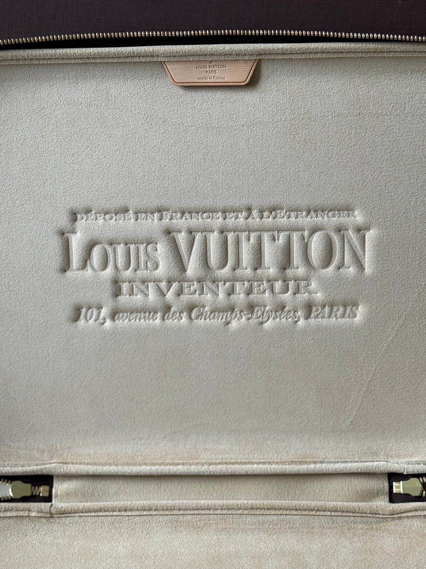 LV Laptop sleeve monogram