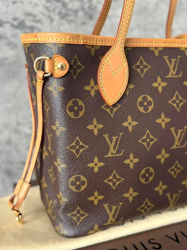 LV Neverfull PM Monigram
