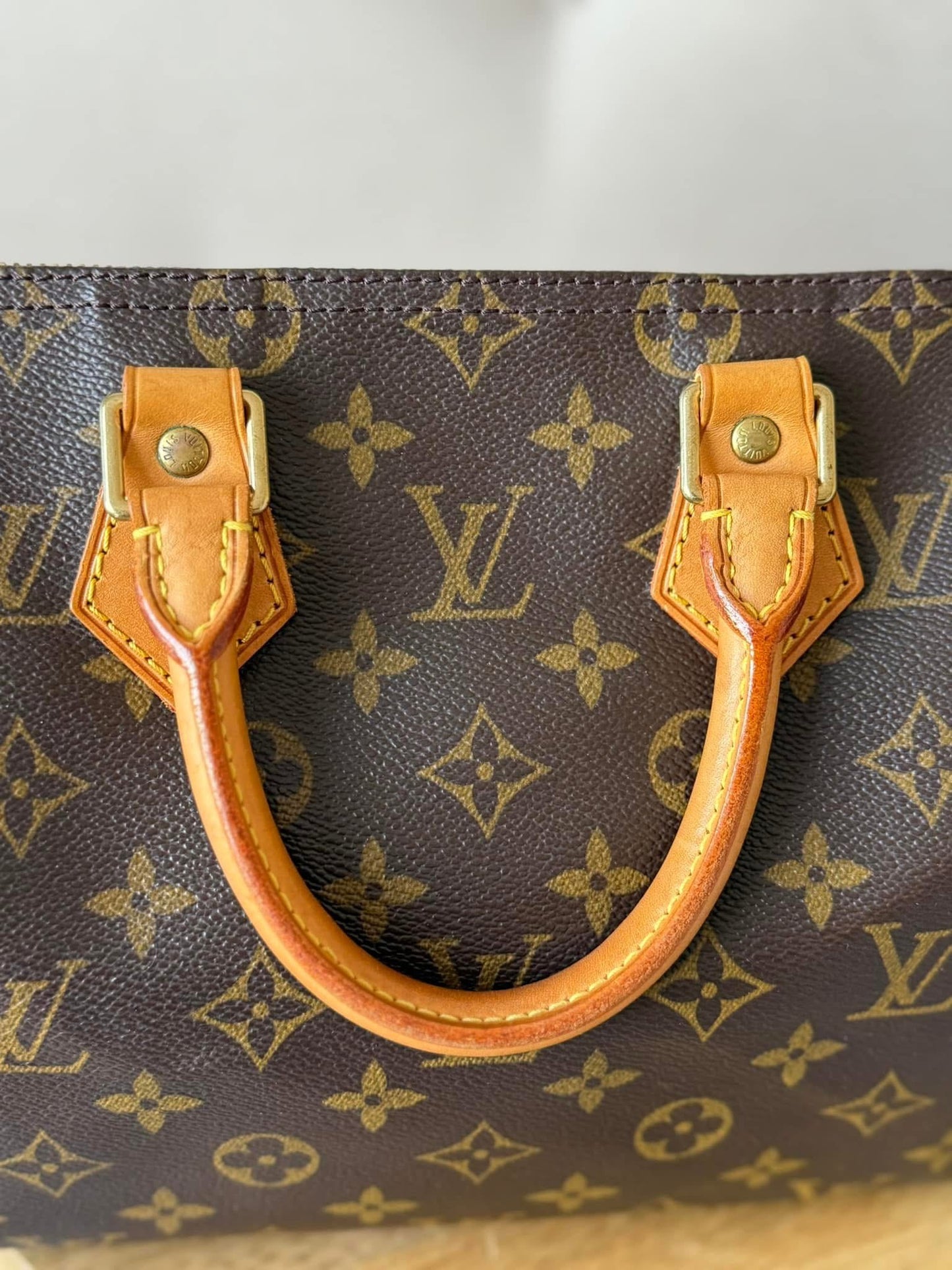 LV Speedy 25