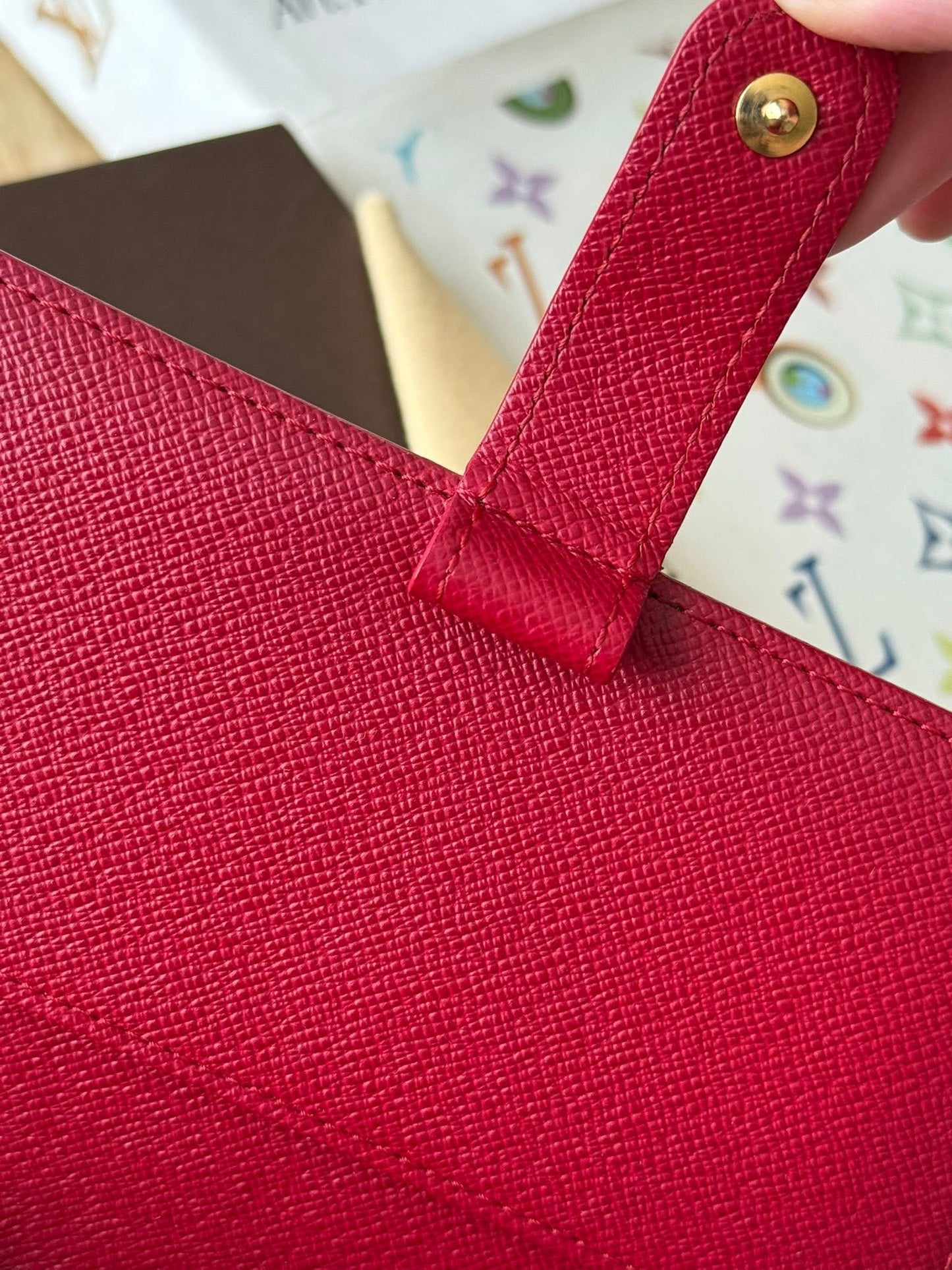 LV Agenda PM Cerise Limited Ed.