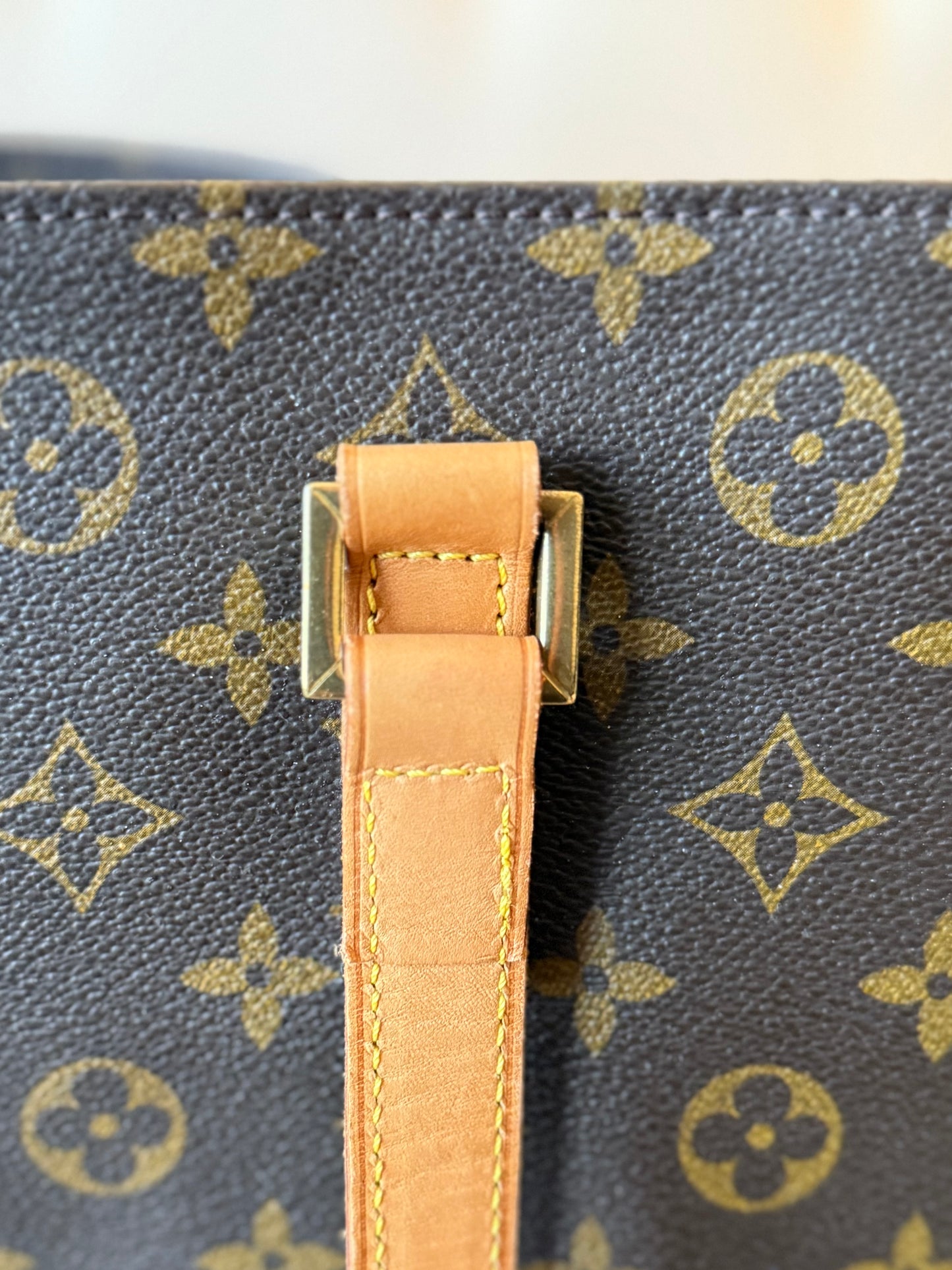 LV Cabas Alto