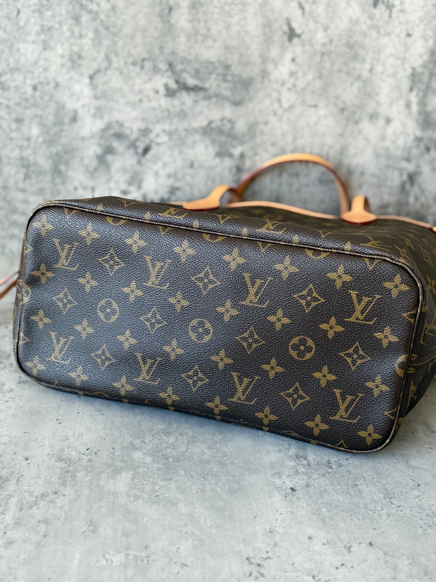 LV Neverfull MM Beige