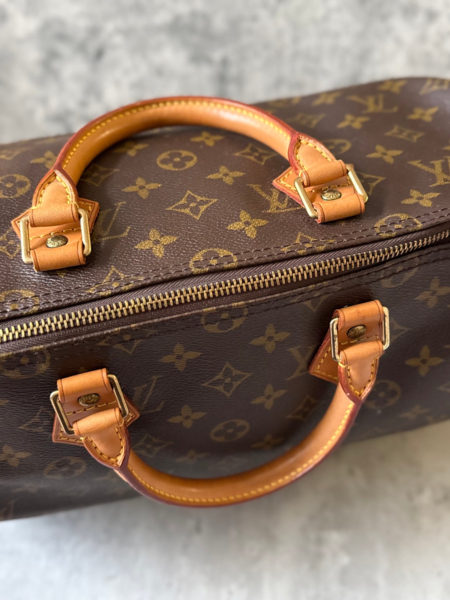 LV Speedy 35 Monogram