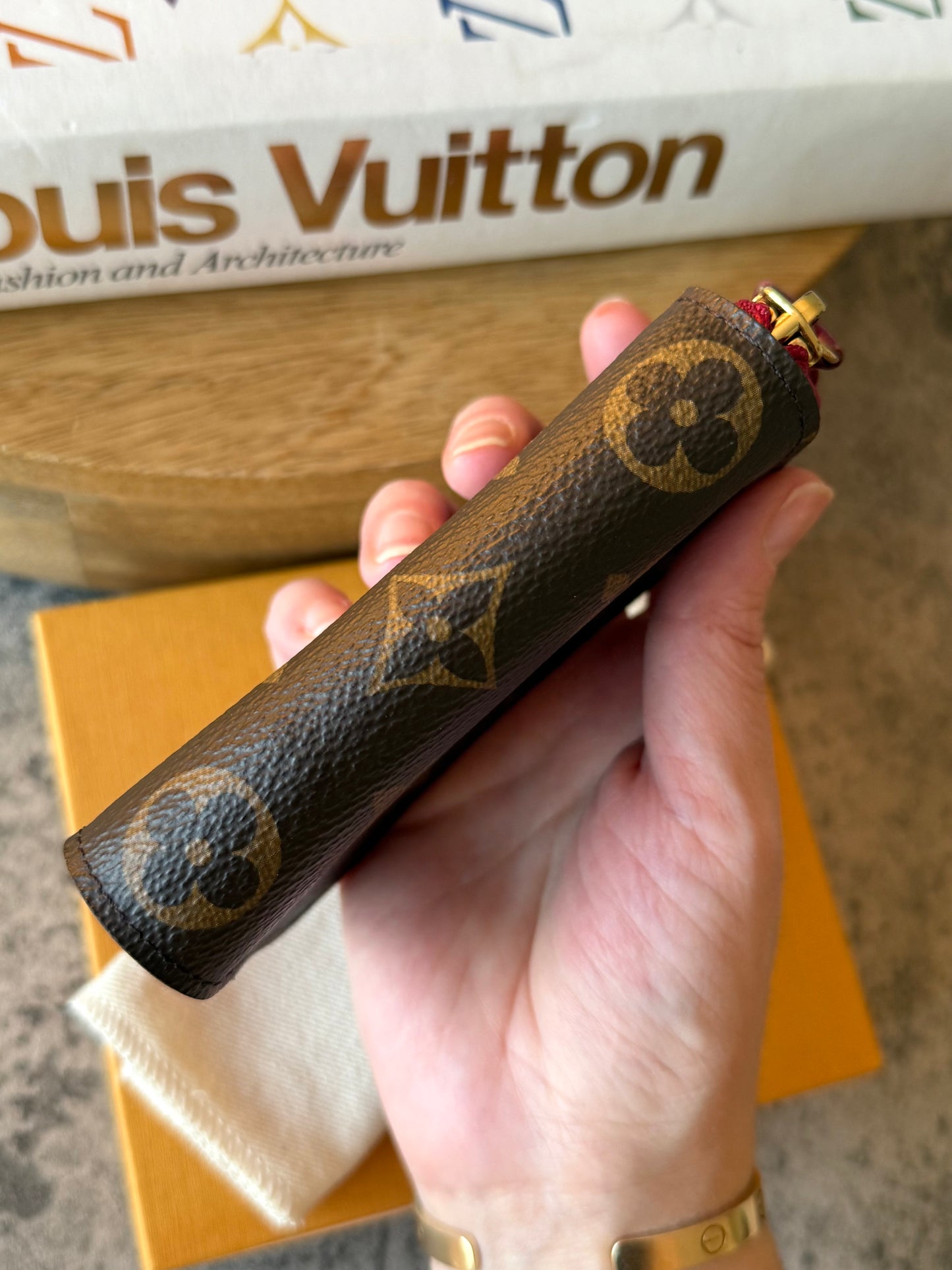 LV Multicarte in Fuchsia