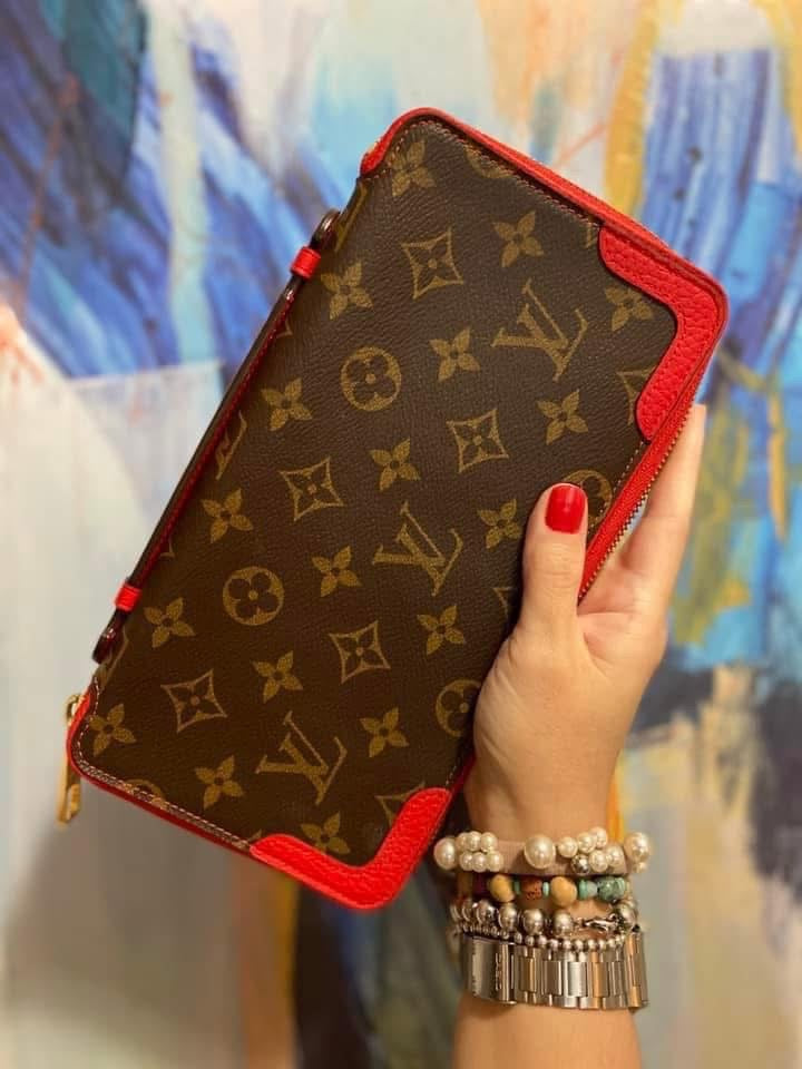 LV Cerise Daily organizer
