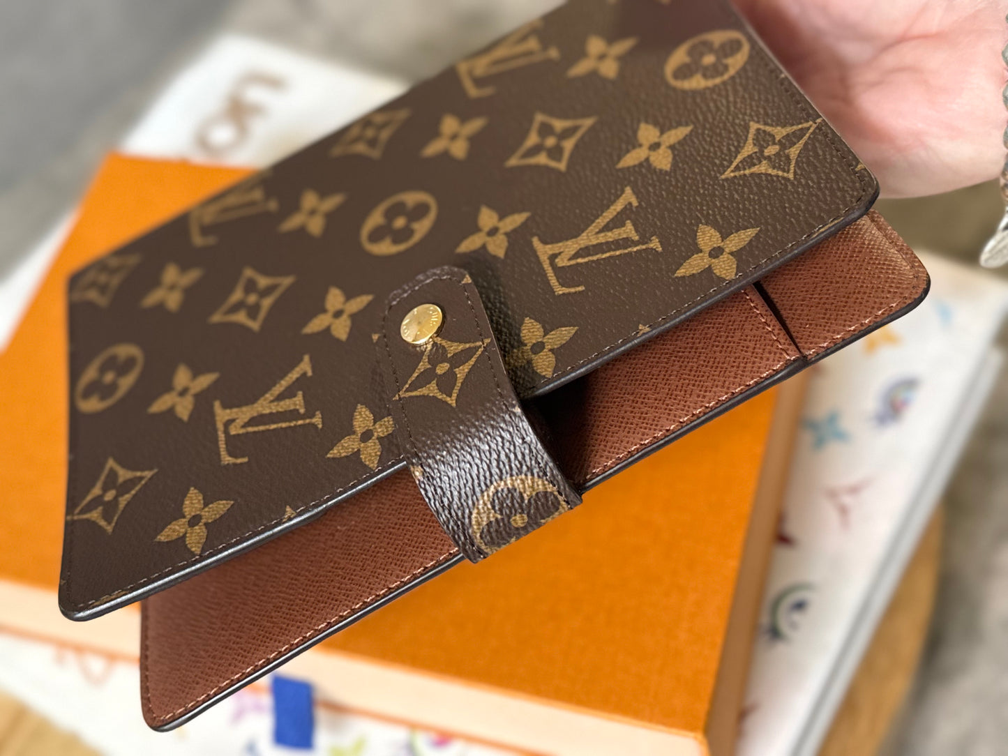 LV Agenda MM monogram