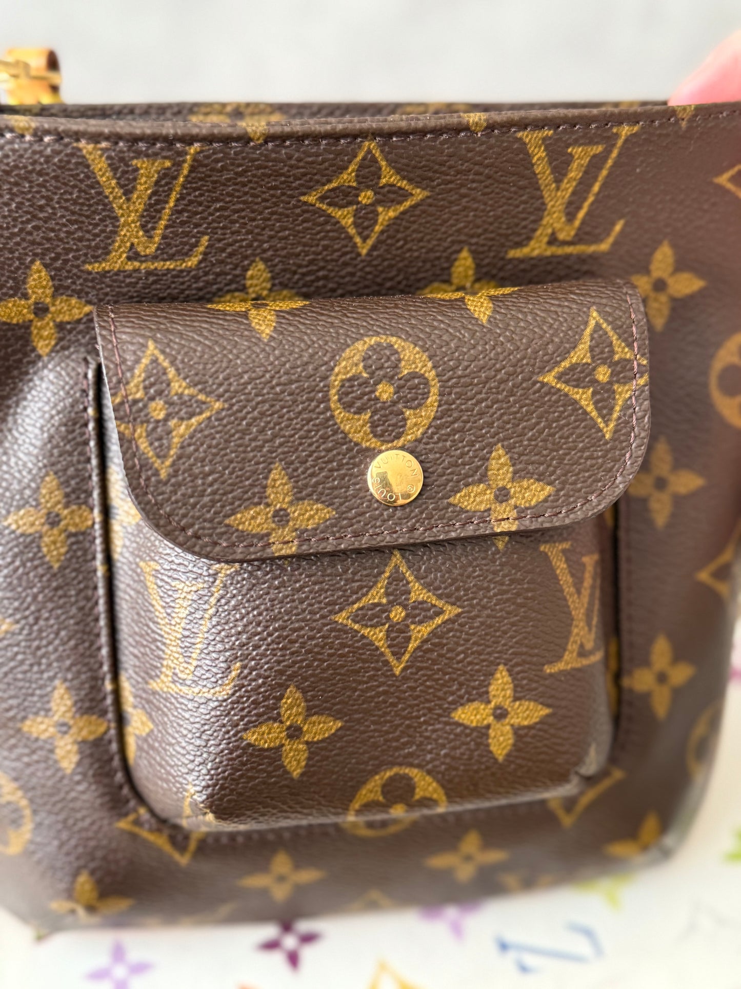 LV Partition Pouch