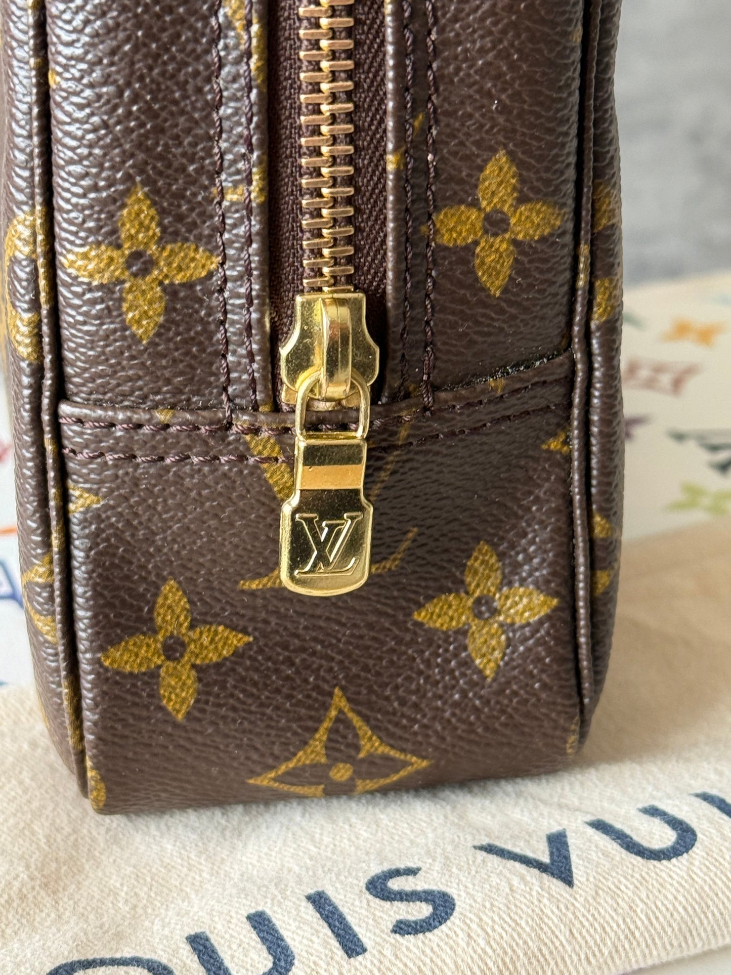 LV Trousse 23 (Newer Model)