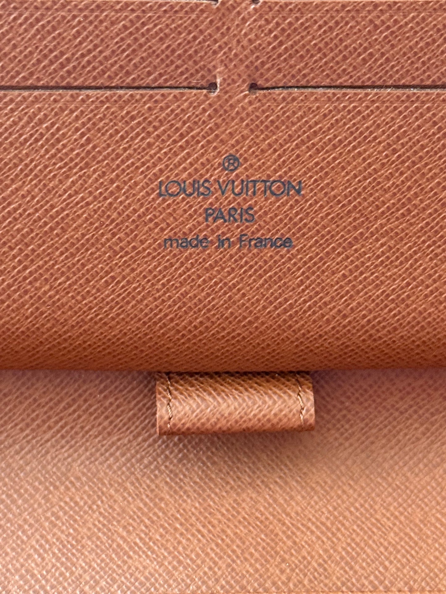 LV Zippy Organizer