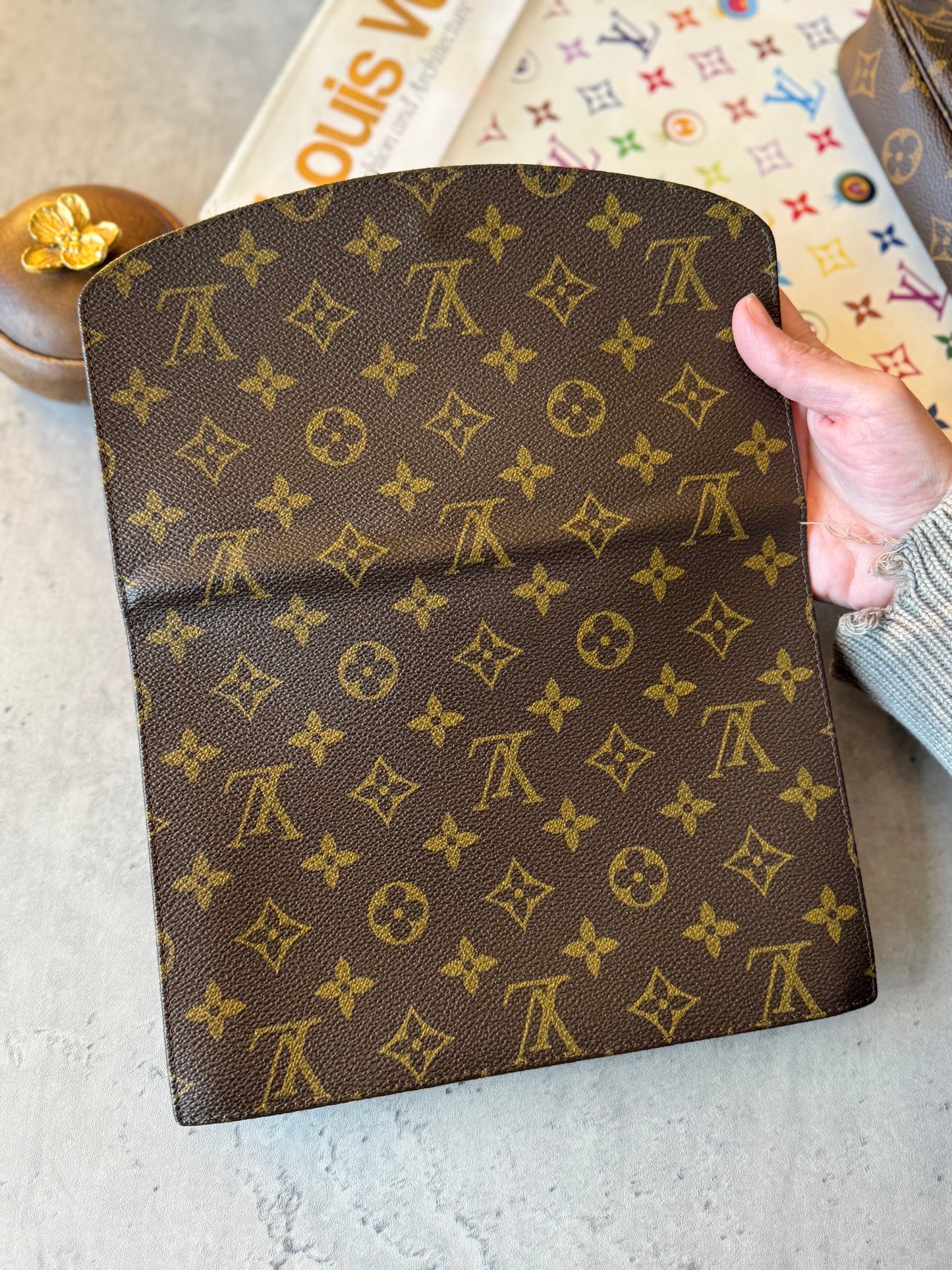 LV Rabat 23 Clutch
