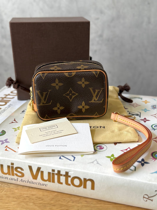 LV Wapity Pouch