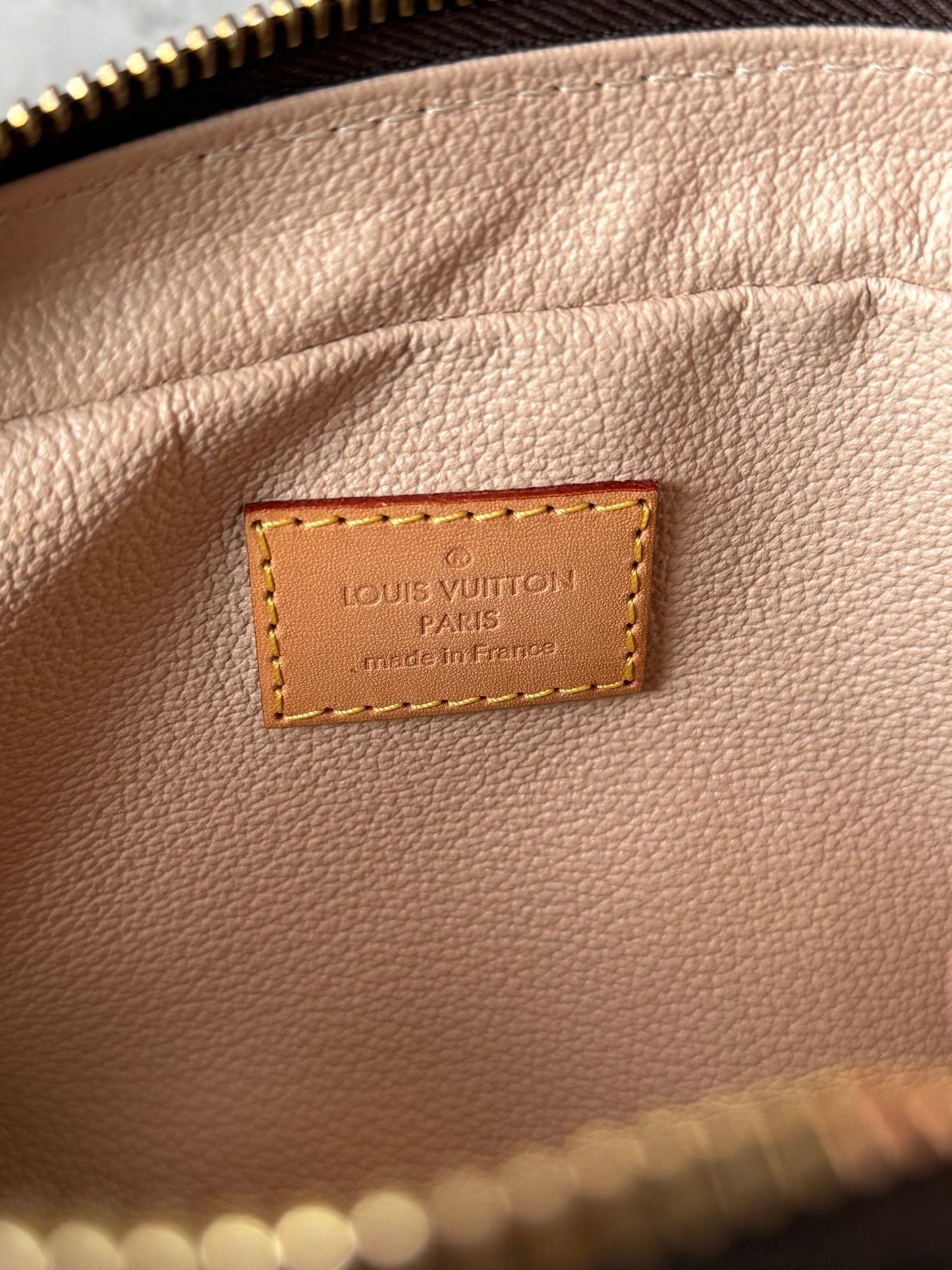 LV Trousse 23 (Newer Model)