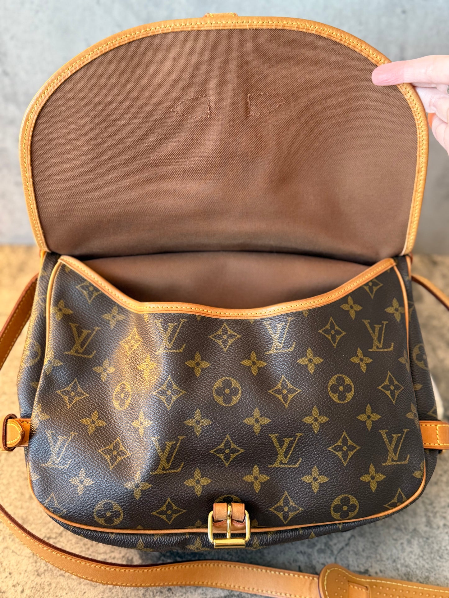 LV Saumur 30 crossbody