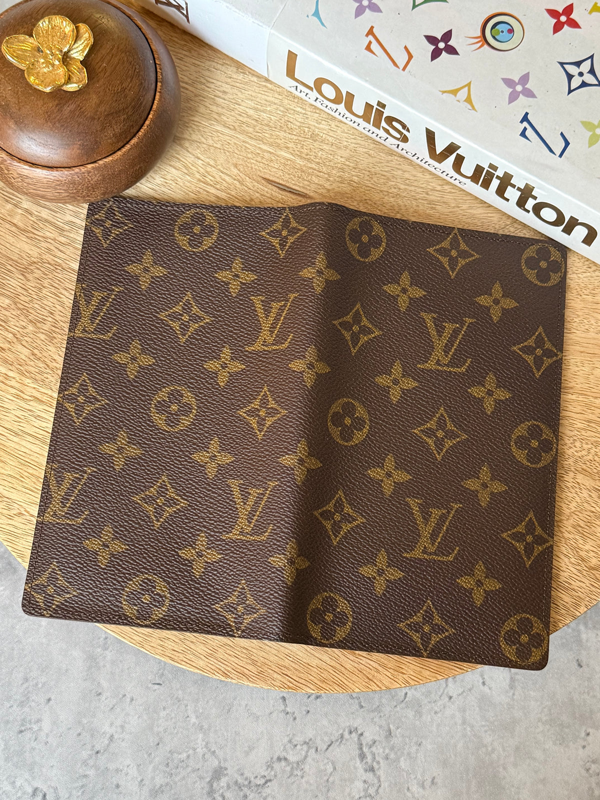 LV Bifold Wallet/Planner
