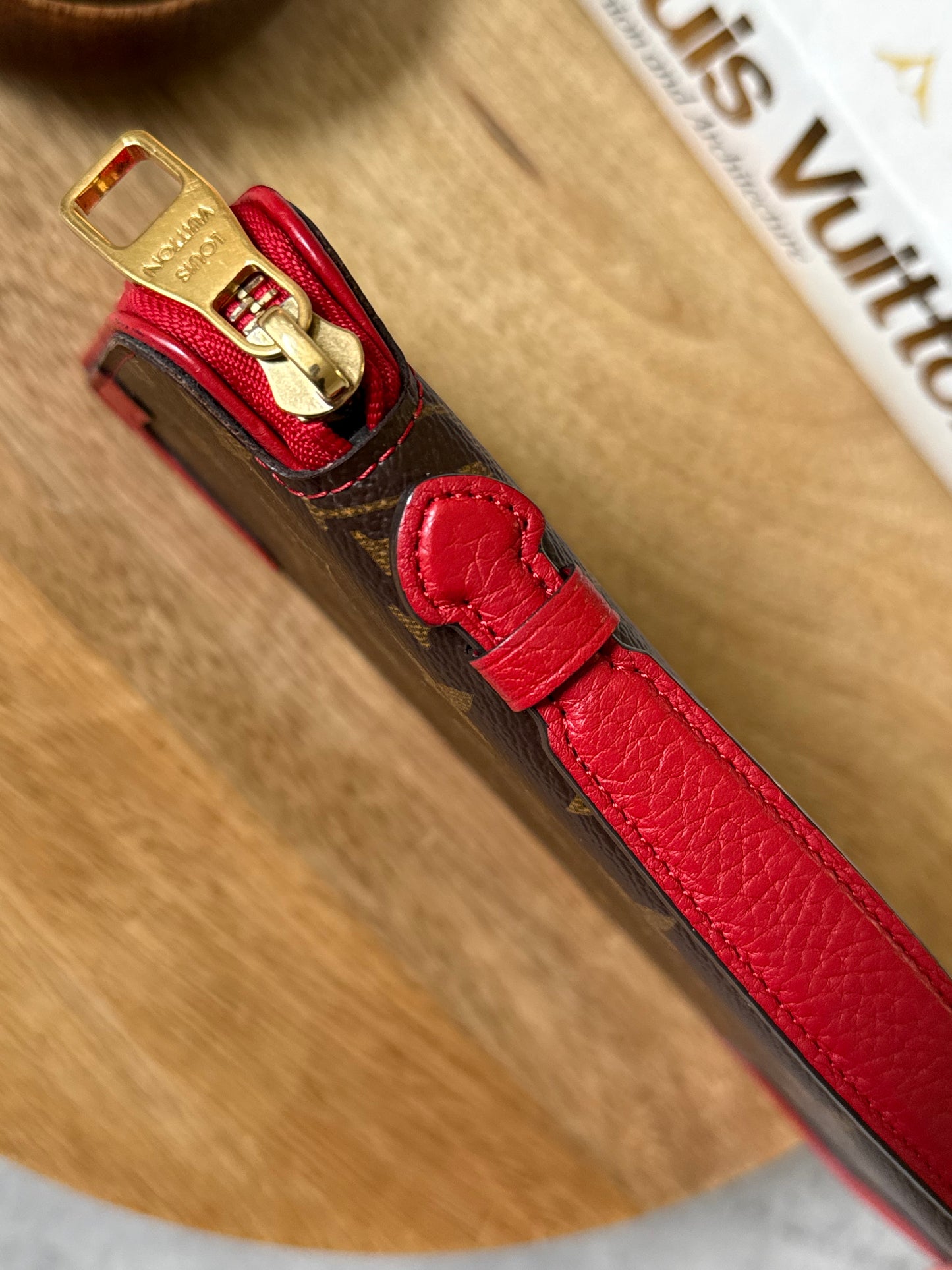 LV Daily Organizer Cerise wallet