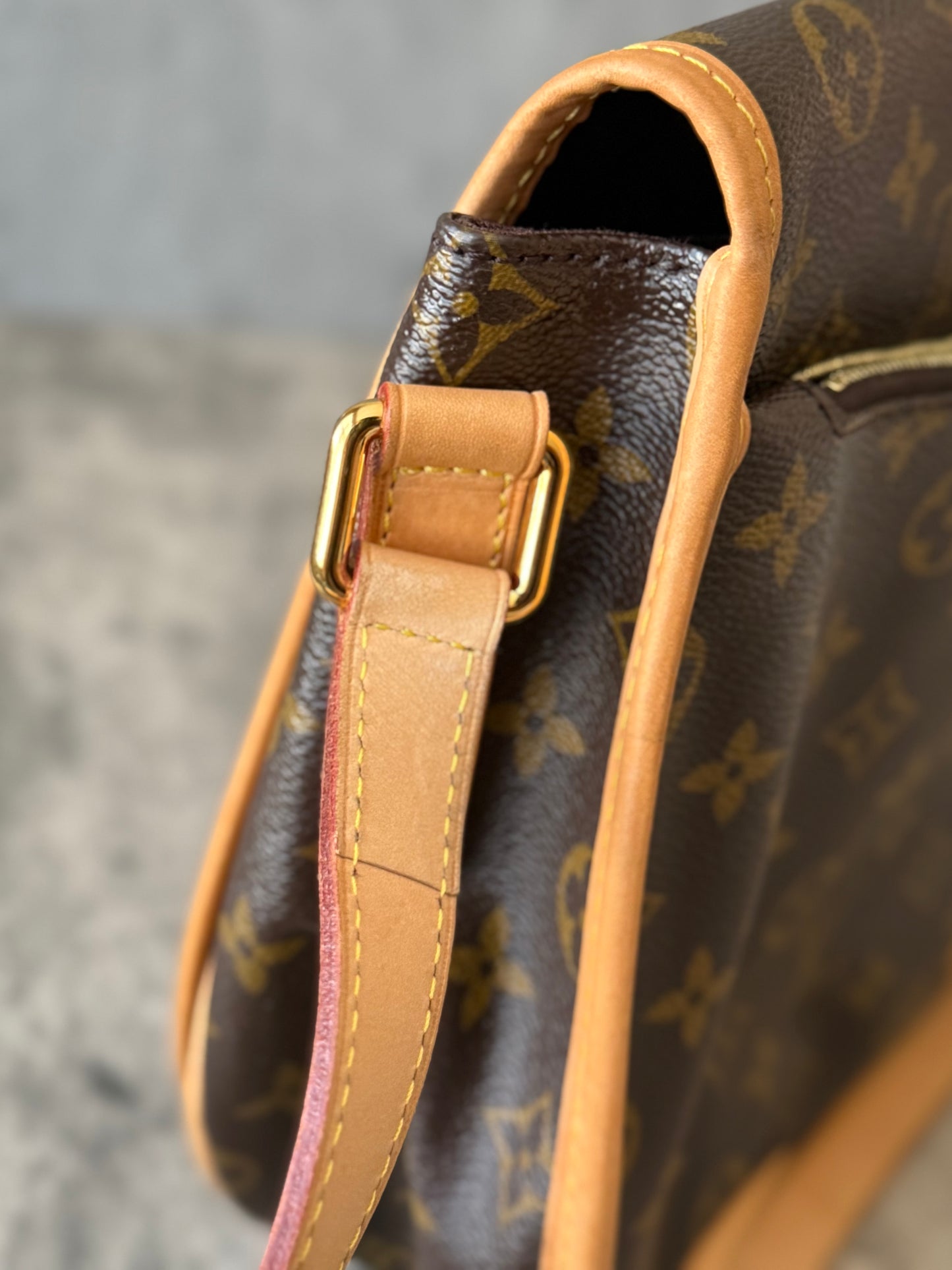 LV Menilmontant MM