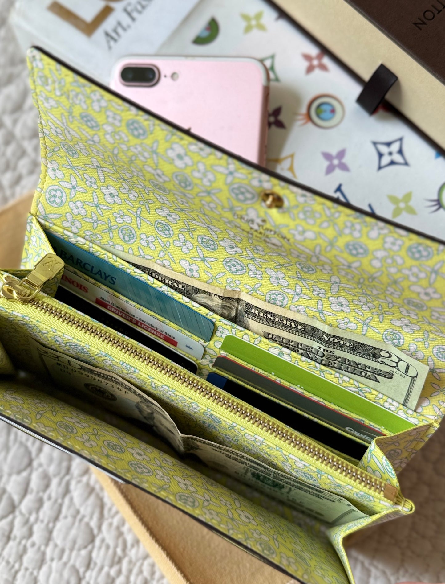 LV Sarah Wallet Fleuri