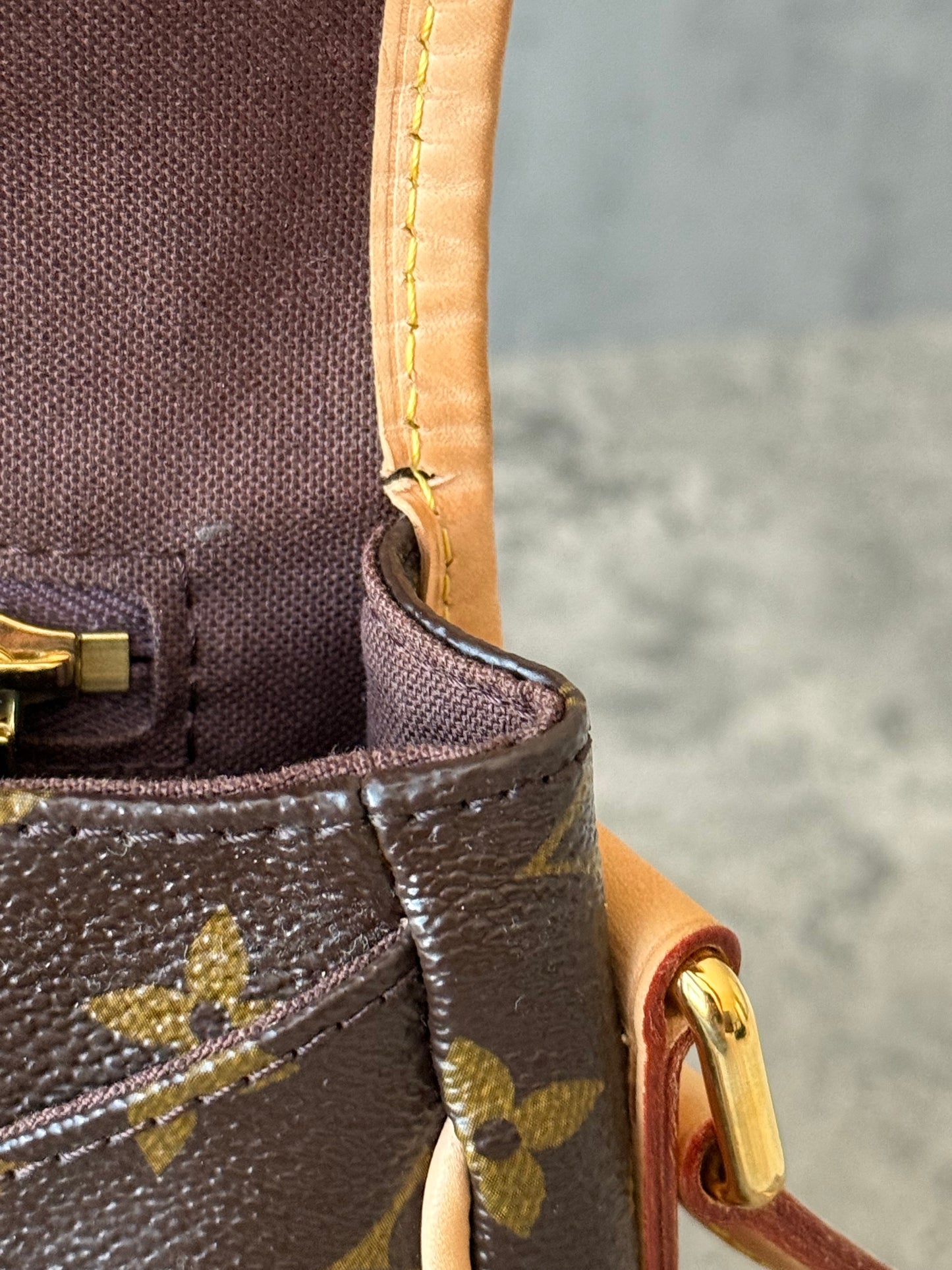 LV Menilmontant MM