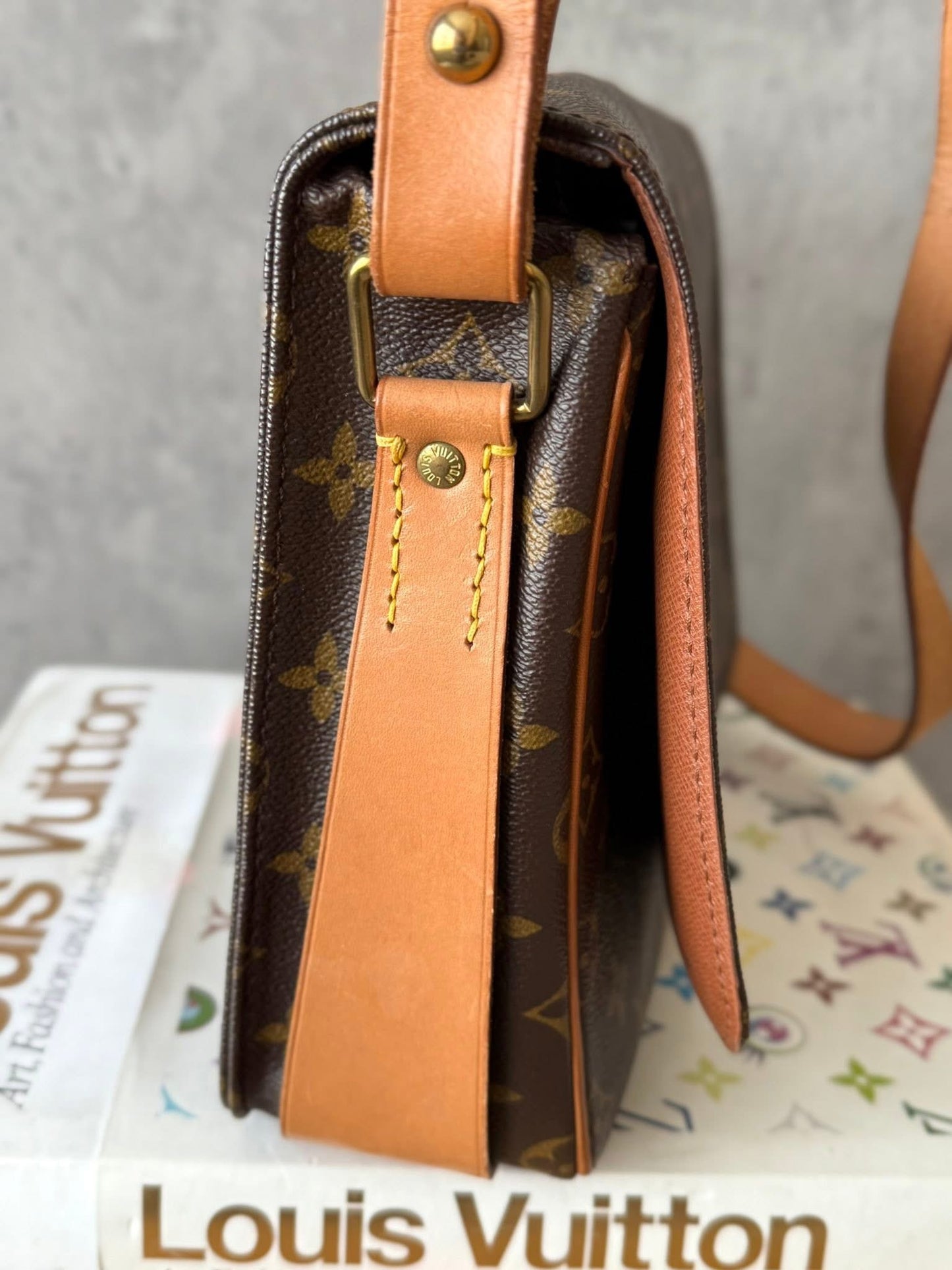 LV Cartouchiere GM