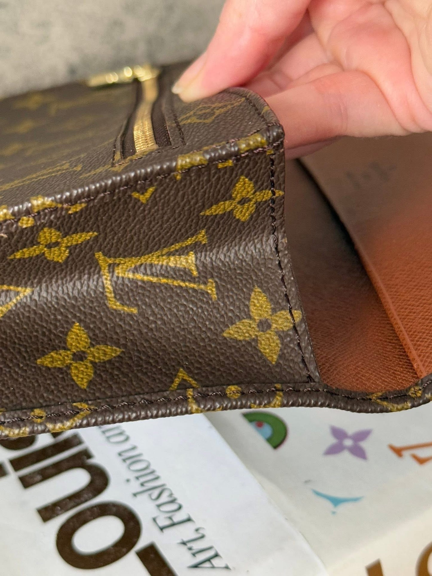 LV Rabat 23 Clutch