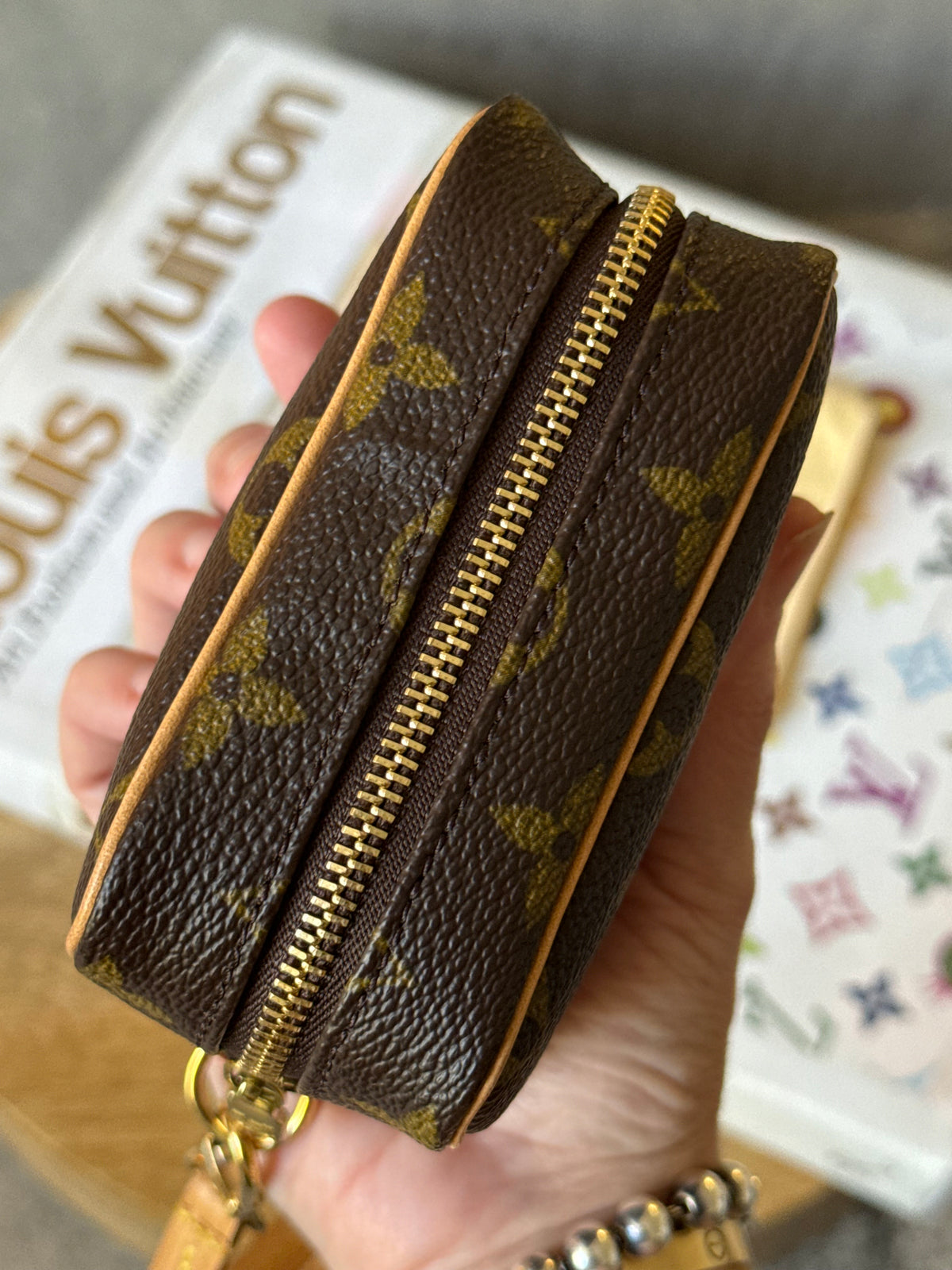 LV Wapity Pouch