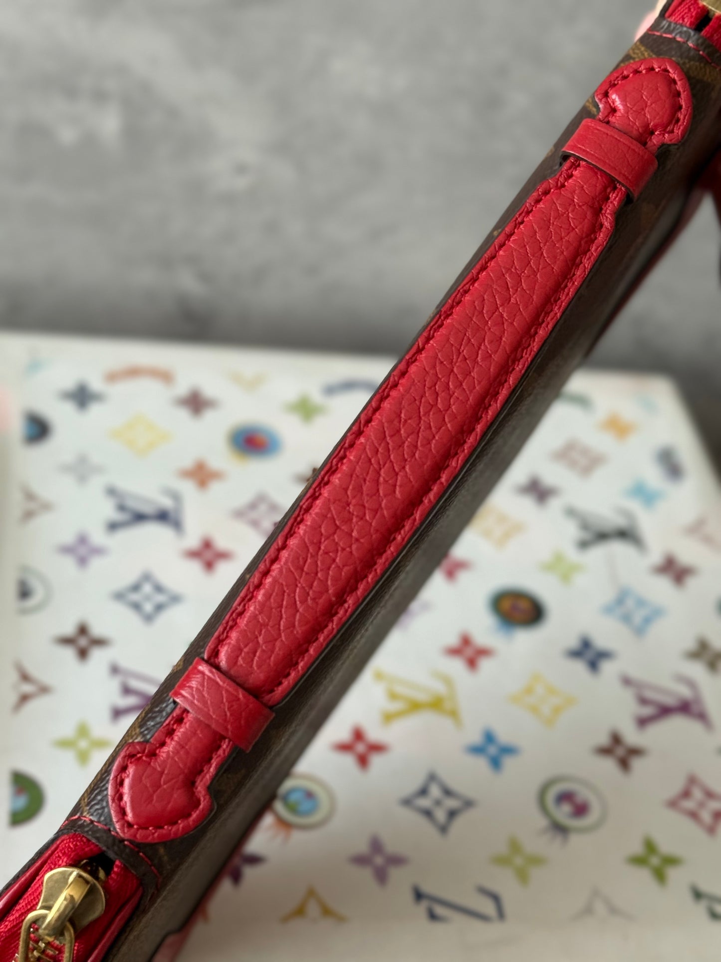 LV Cerise Daily organizer