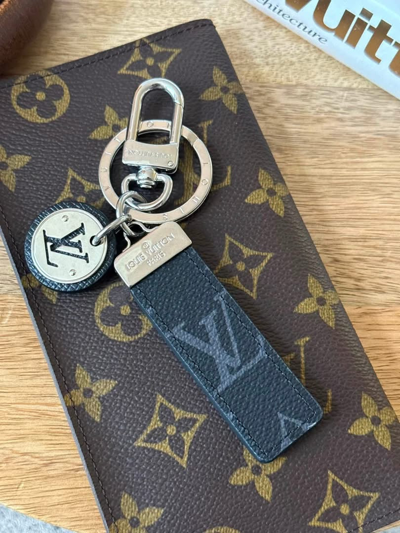 LV Eclipse Keychain