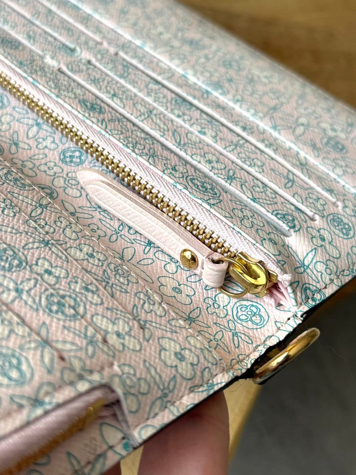 LV Insolite wallet