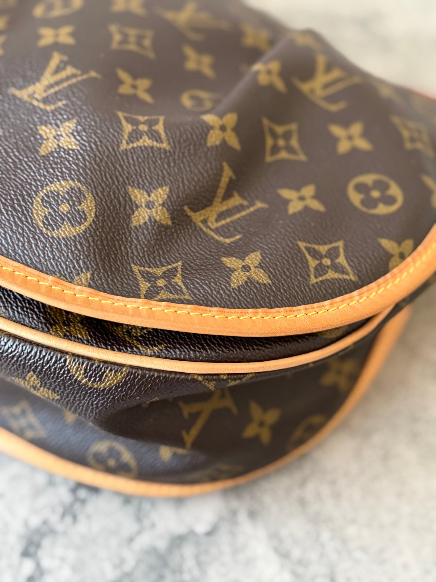 LV Menilmontant MM