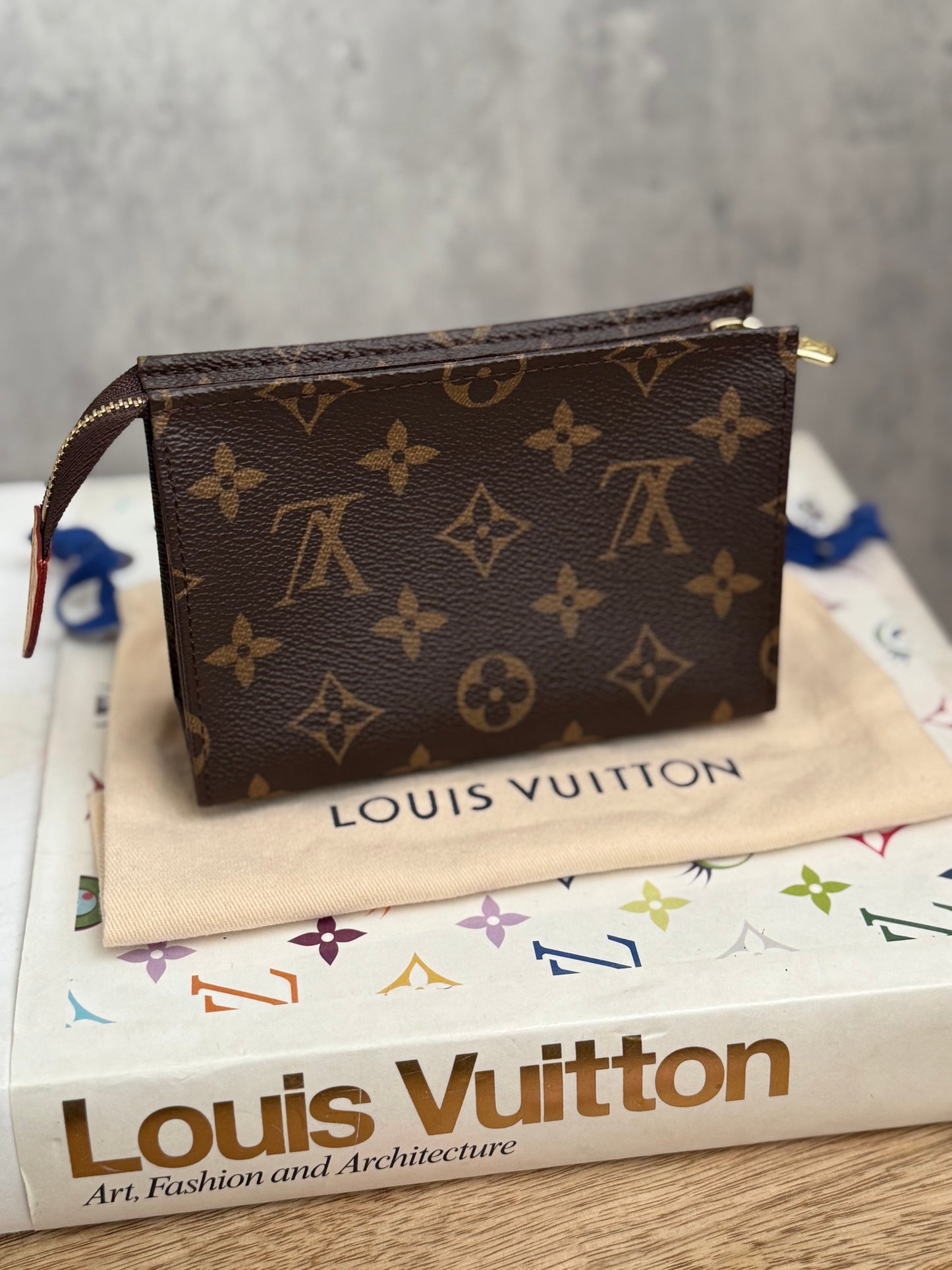 LV Toiletry 15 Monogram