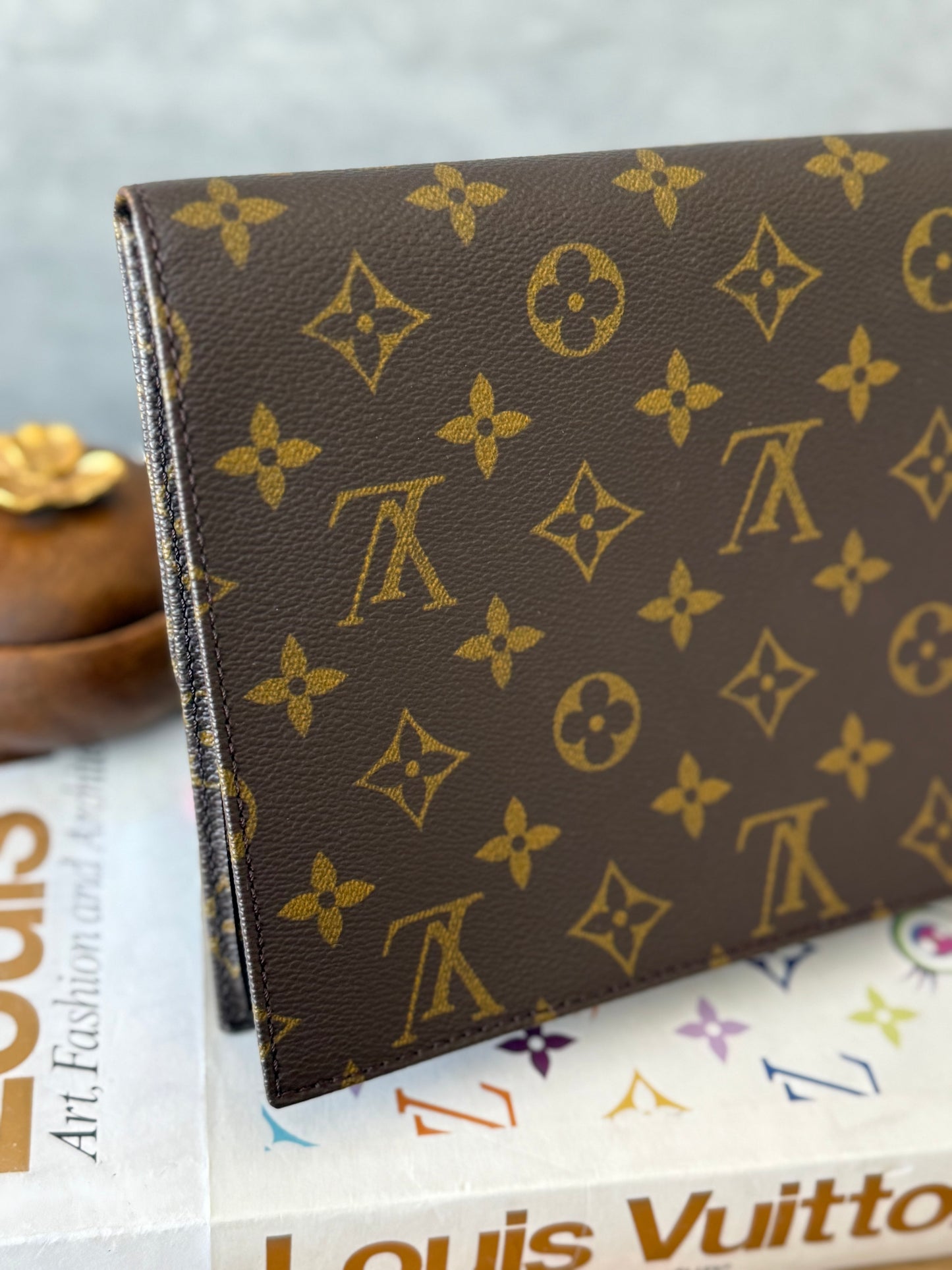 LV Rabat 23 Clutch