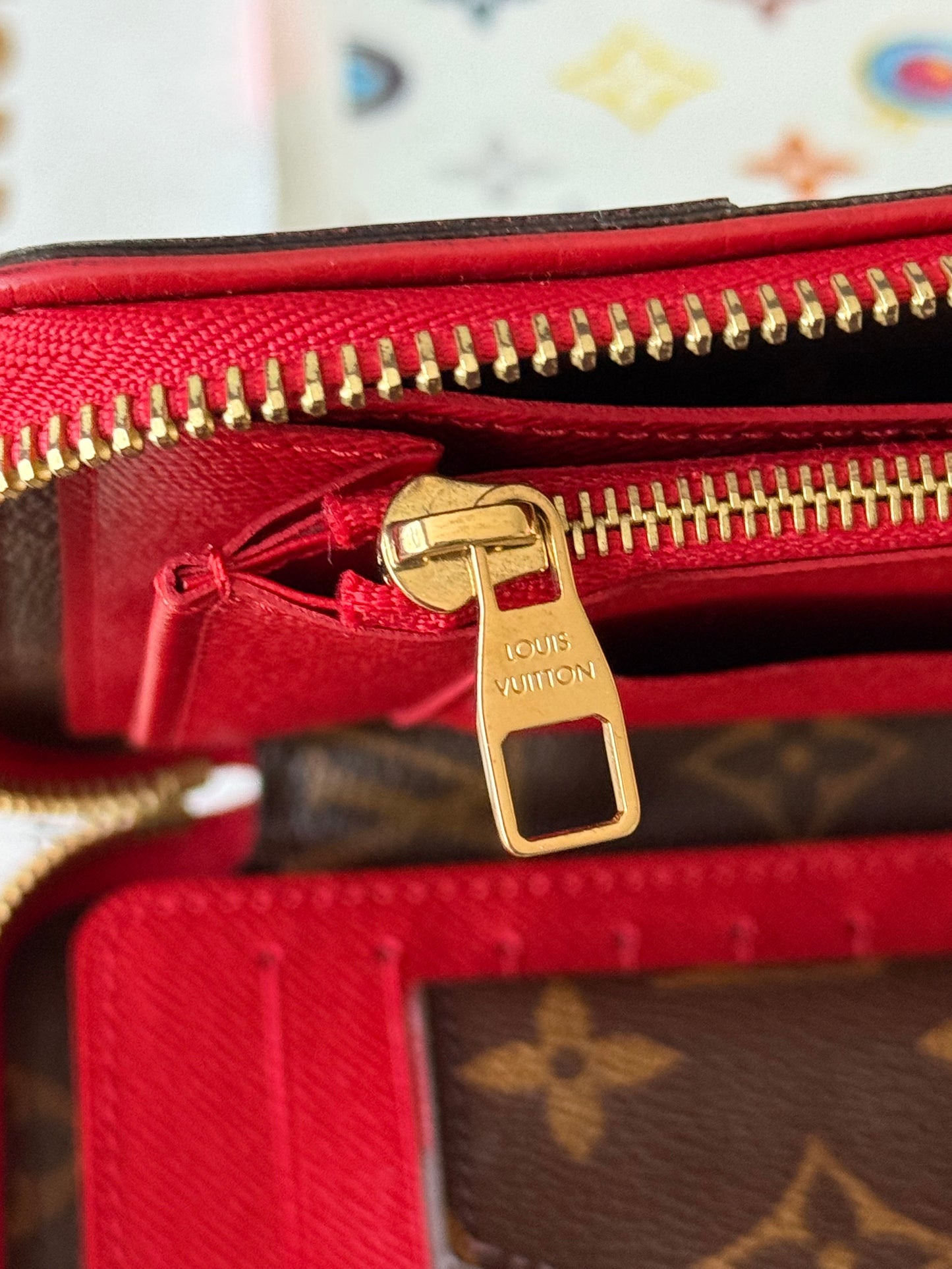 LV Cerise Daily organizer