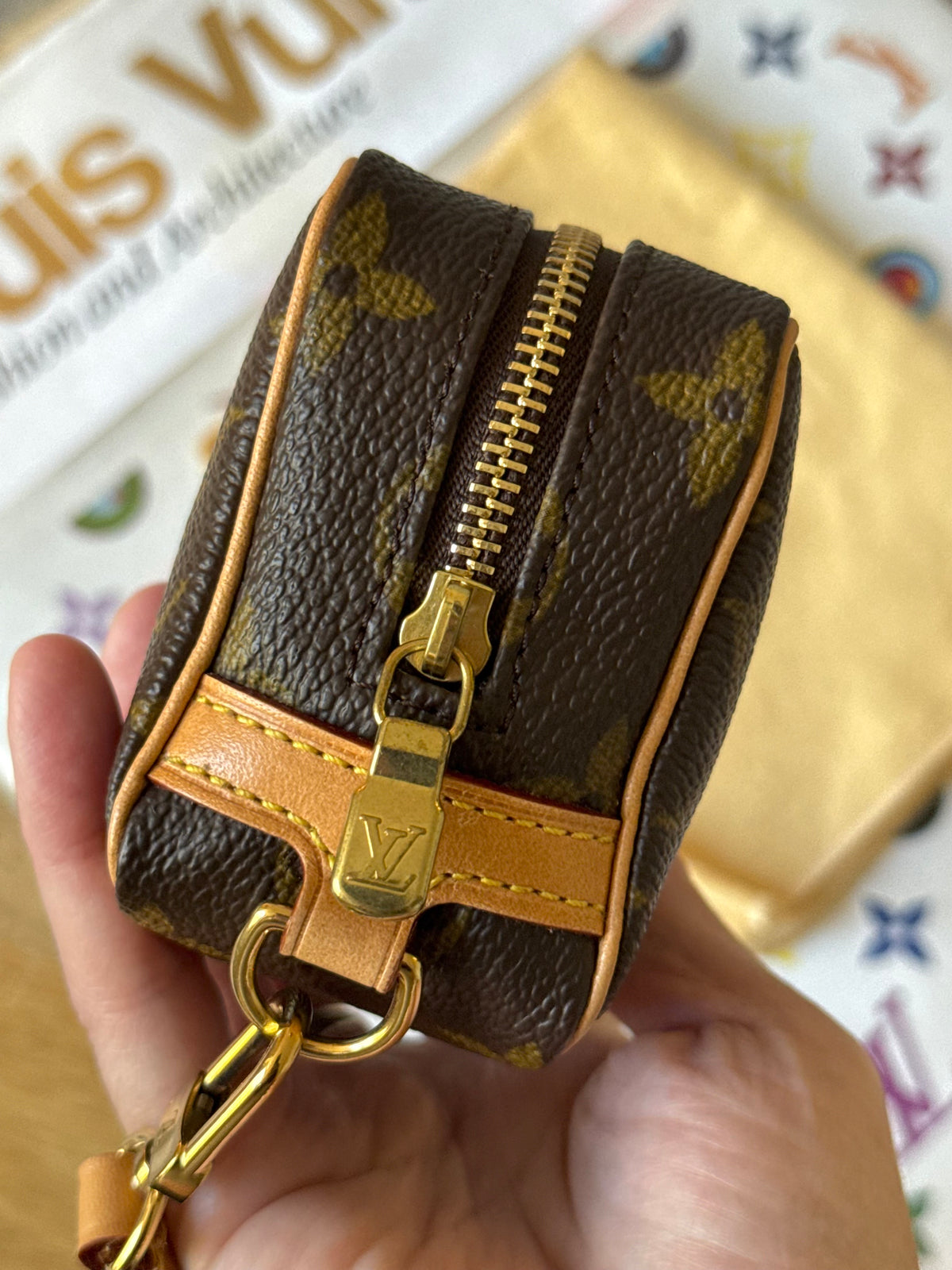 LV Wapity Pouch