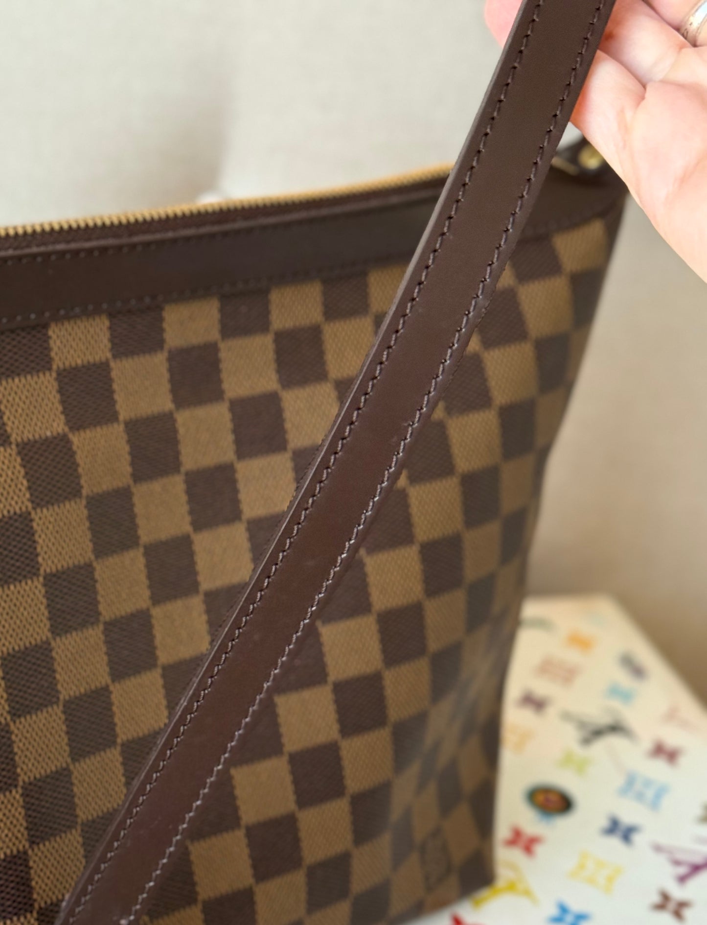 LV Illovo MM Bag