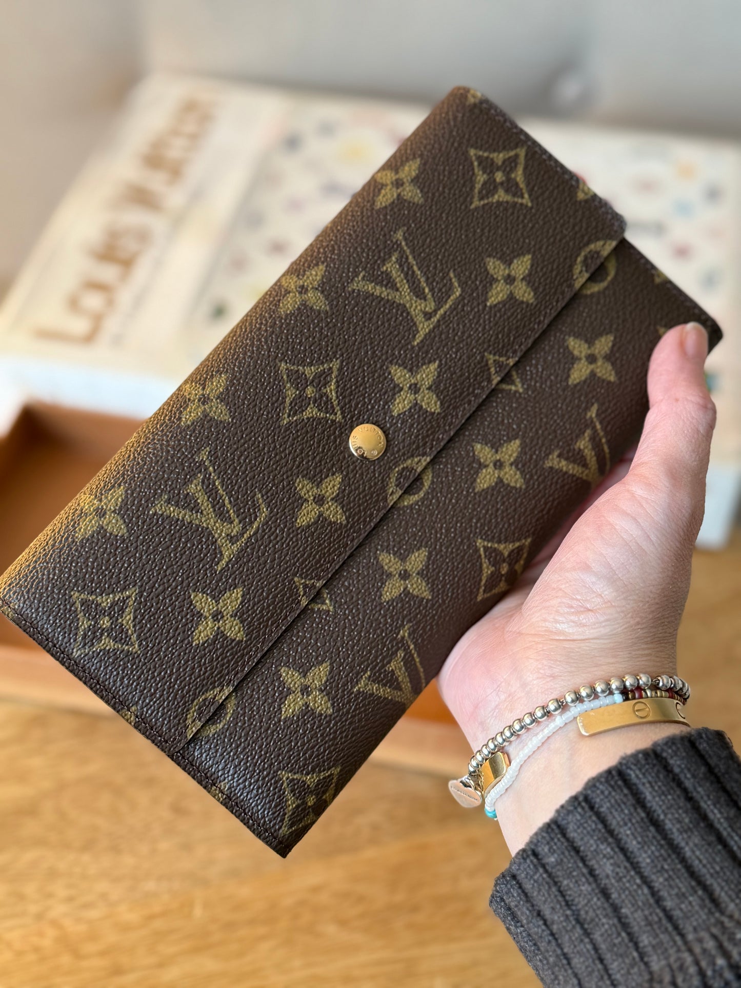 LV International Wallet