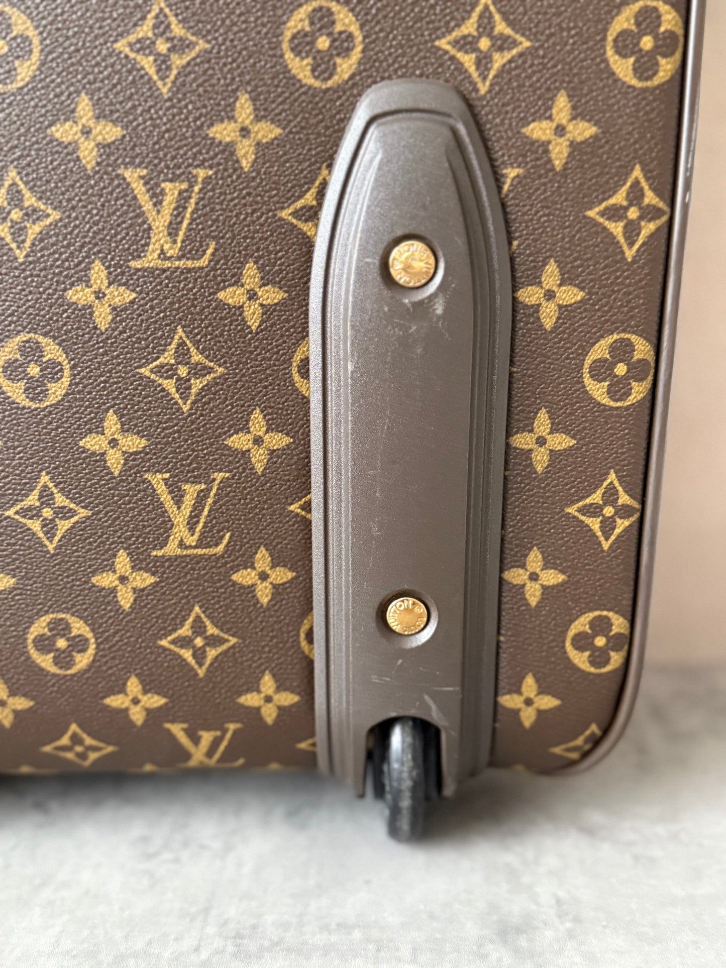 LV Pegase 45 Rolling Luggage