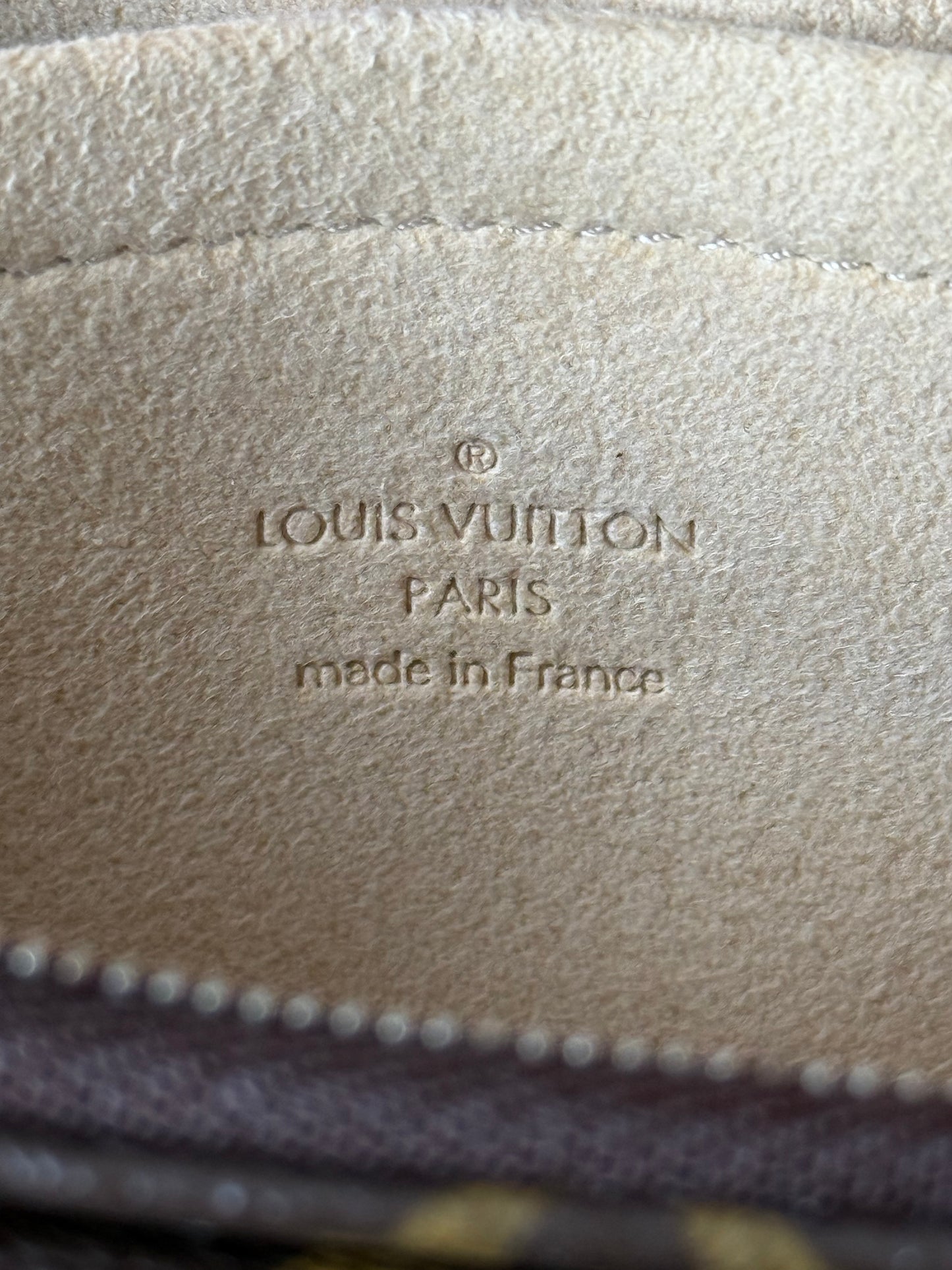 LV Tikal Pochette