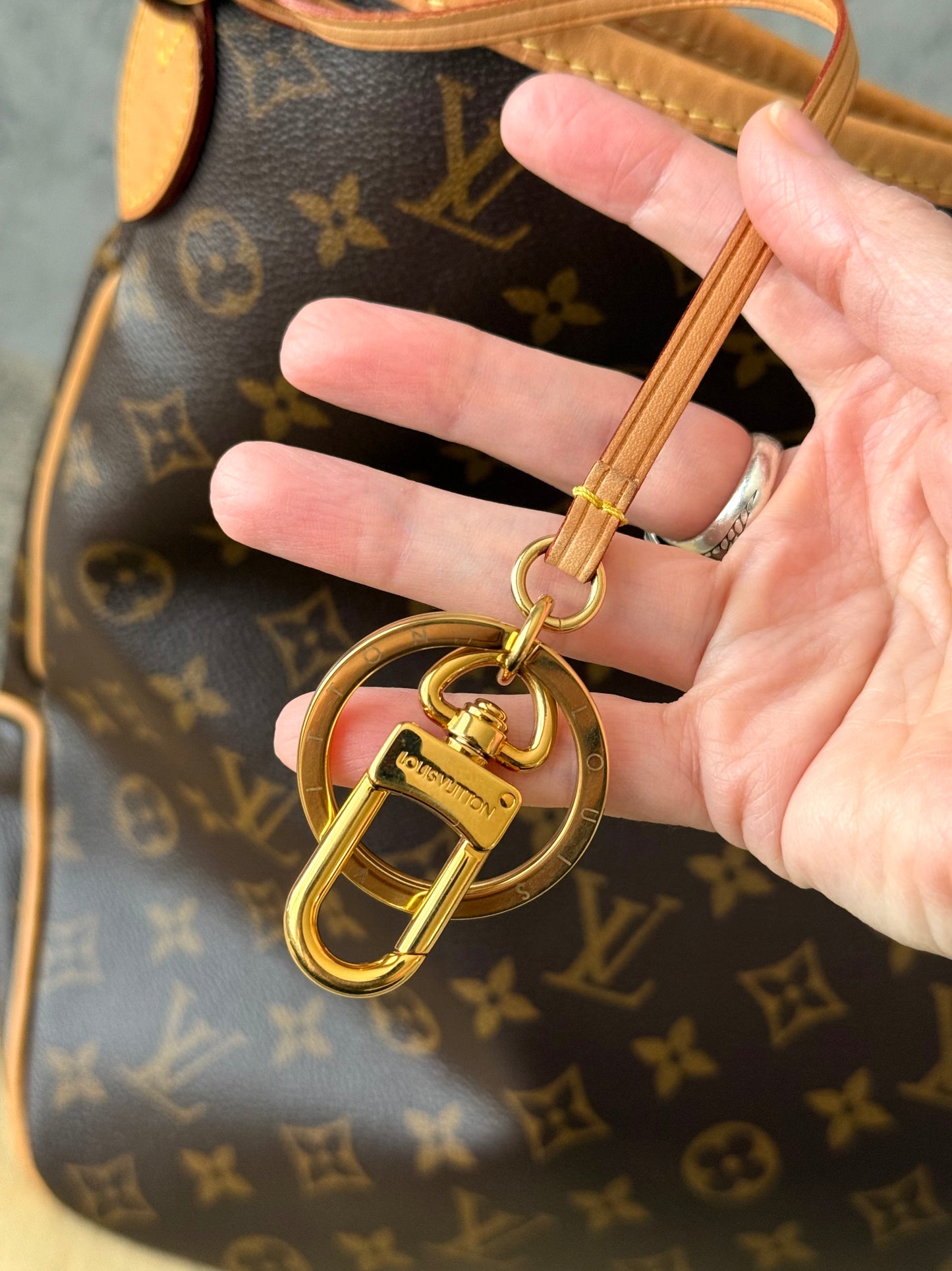 LV Delightful MM Beige