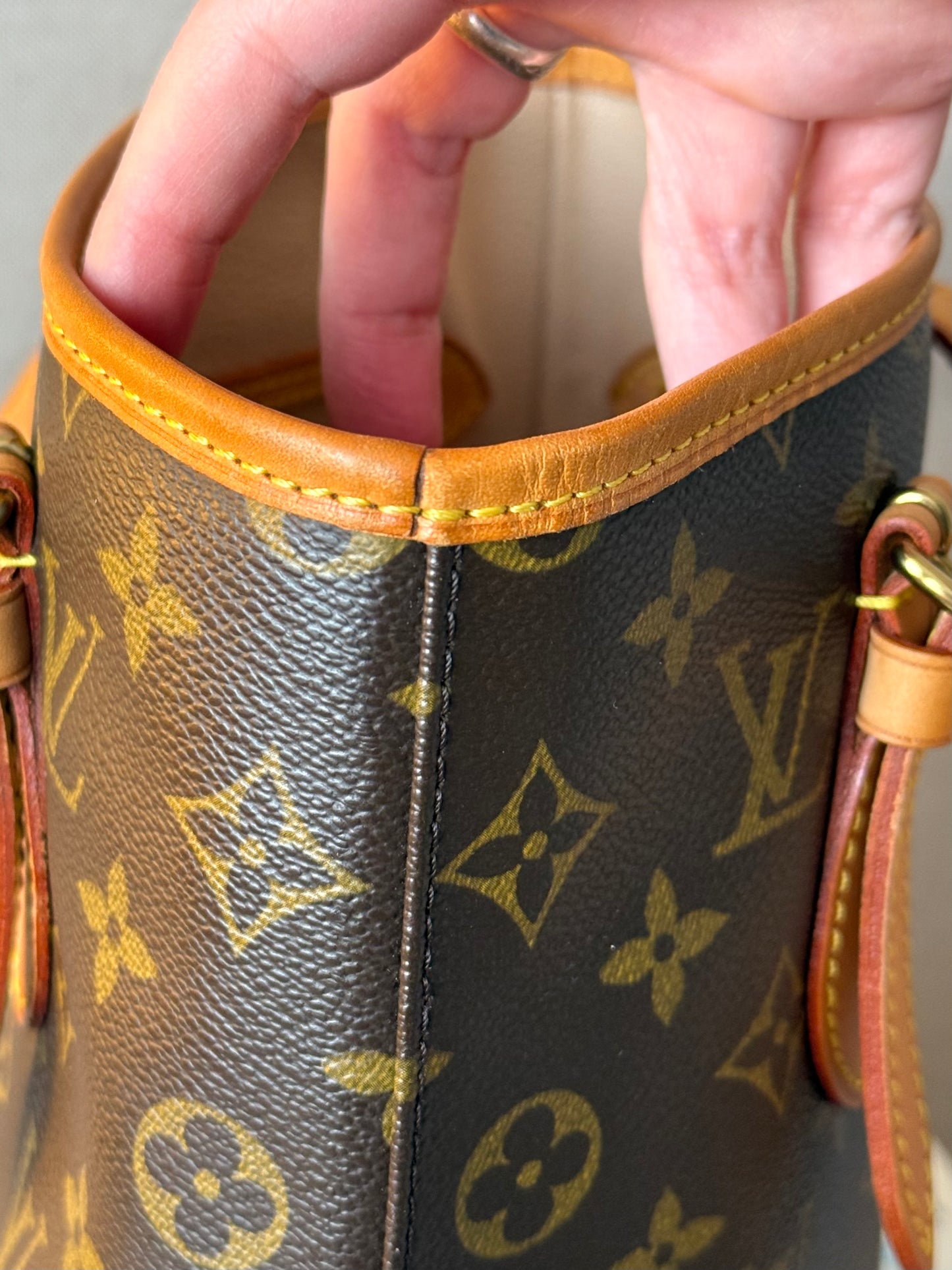 LV Bucket PM Monogram