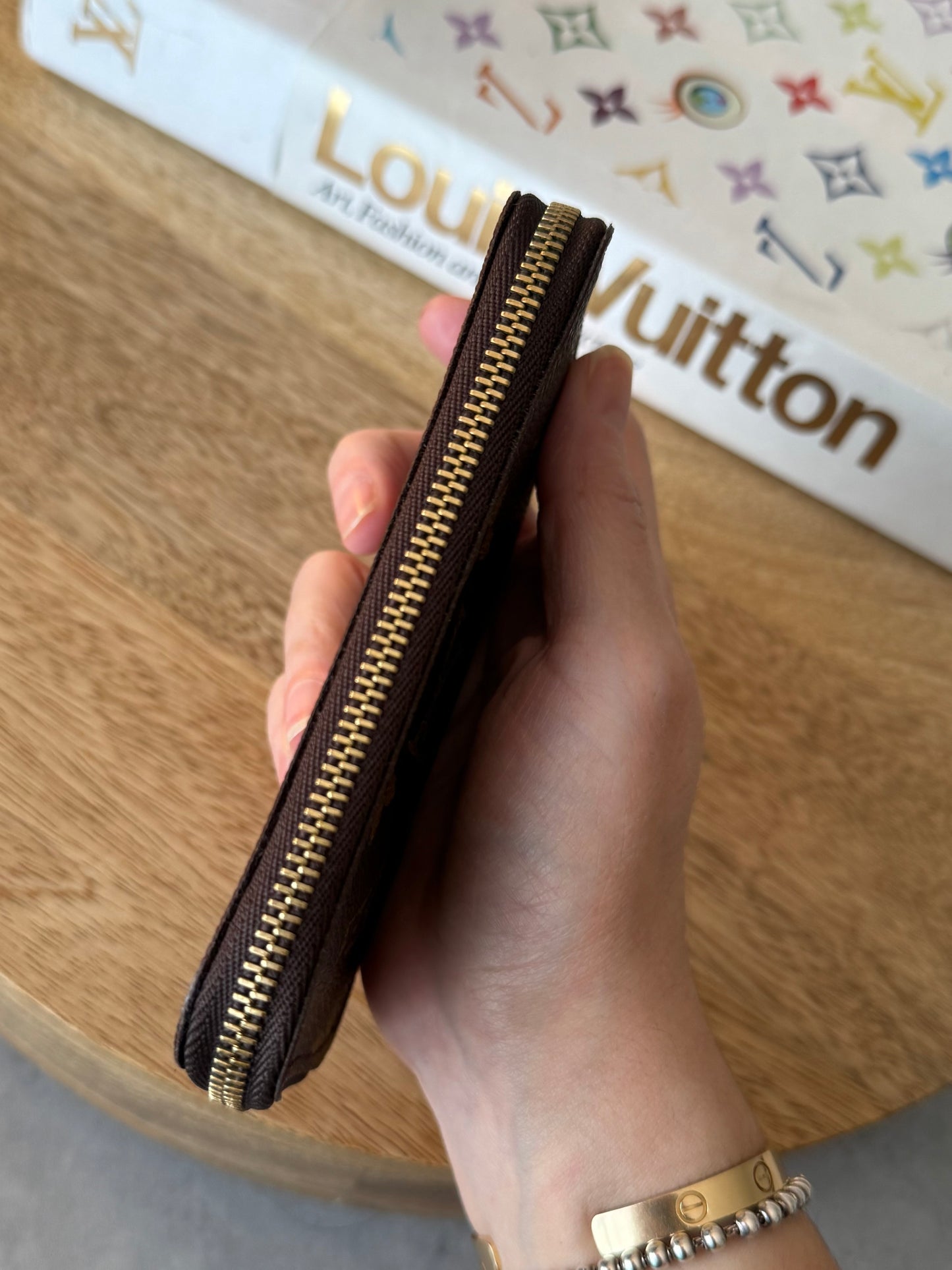 LV Zip Around 6 Key Pouch