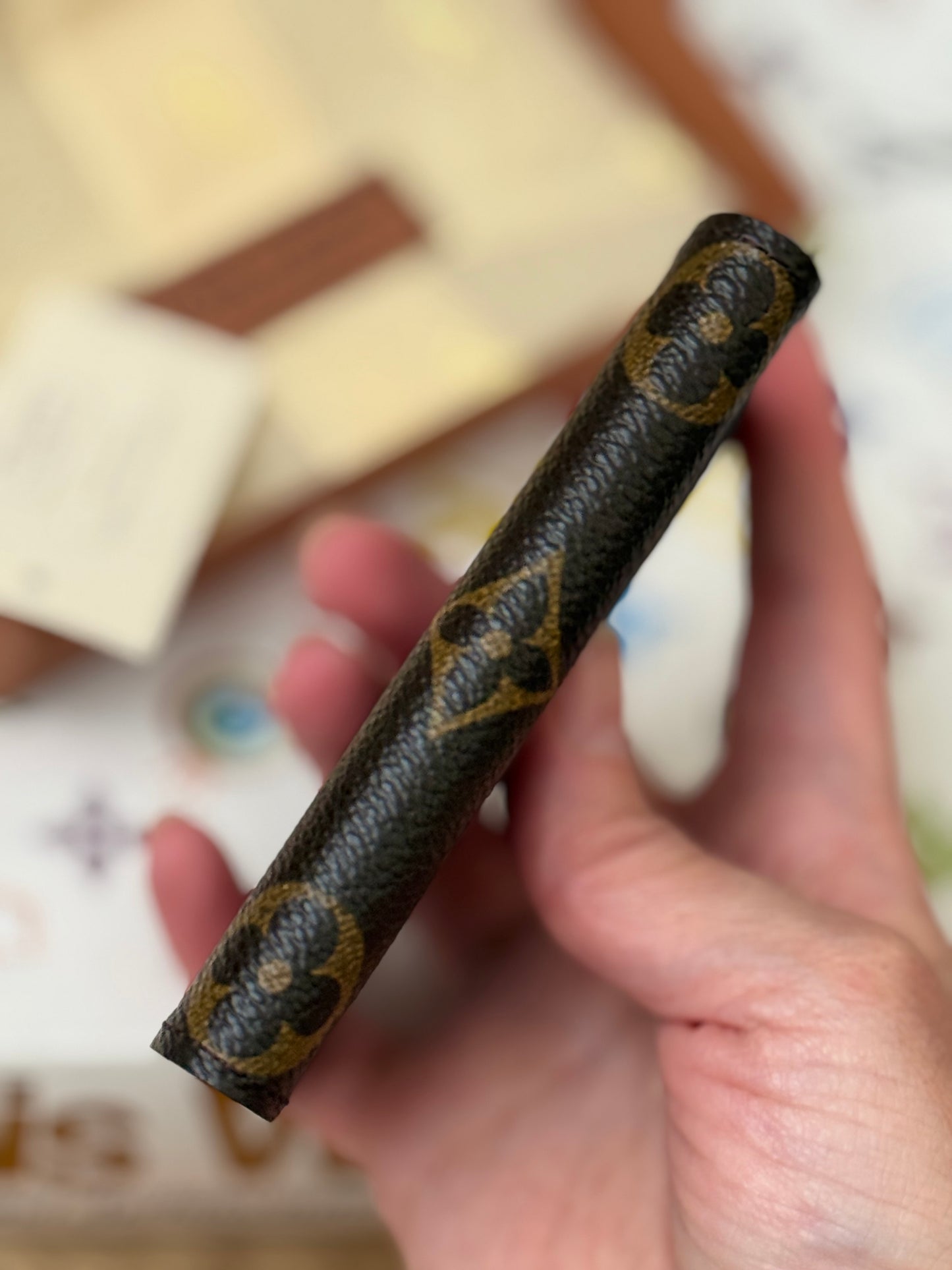 LV Porte Pression Card Holder